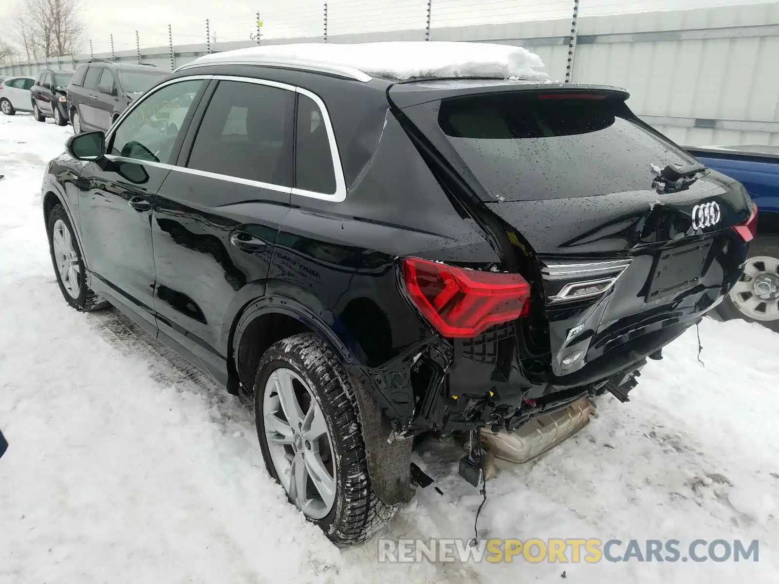 3 Photograph of a damaged car WA1FECF33L1004583 AUDI Q3 2020