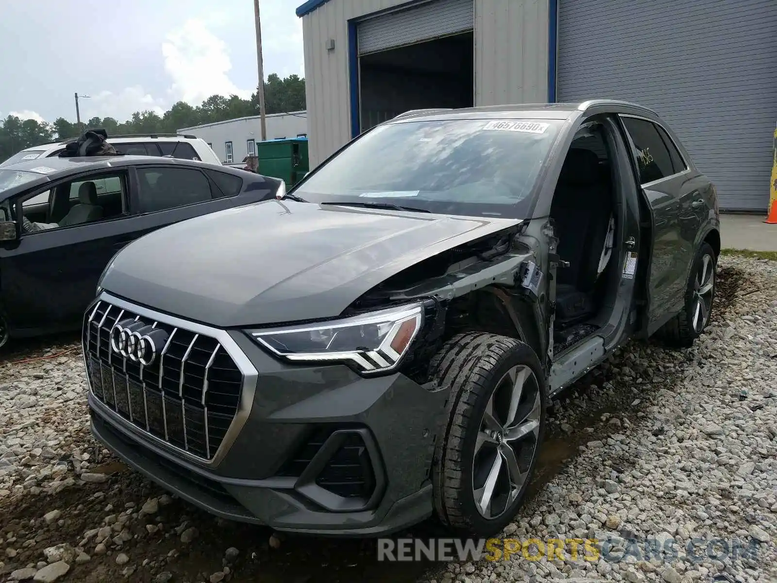 2 Фотография поврежденного автомобиля WA1FECF34L1008531 AUDI Q3 2020