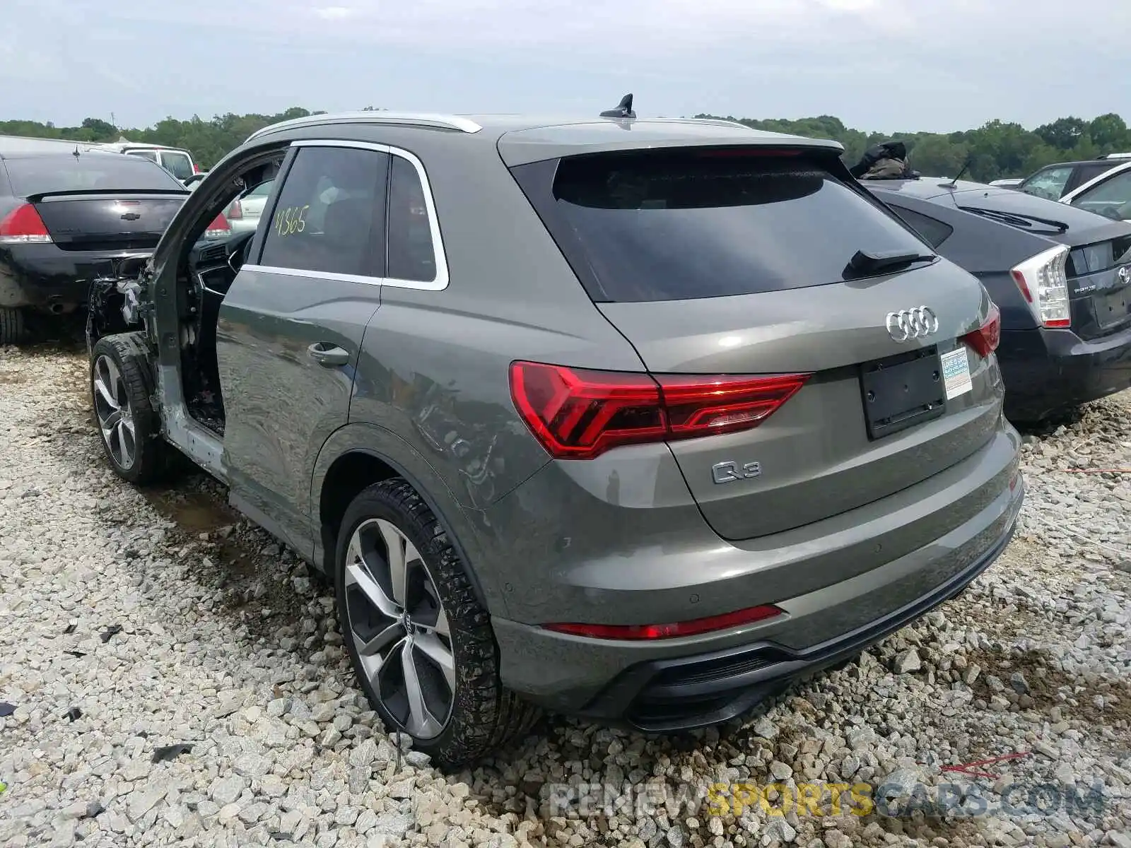 3 Фотография поврежденного автомобиля WA1FECF34L1008531 AUDI Q3 2020