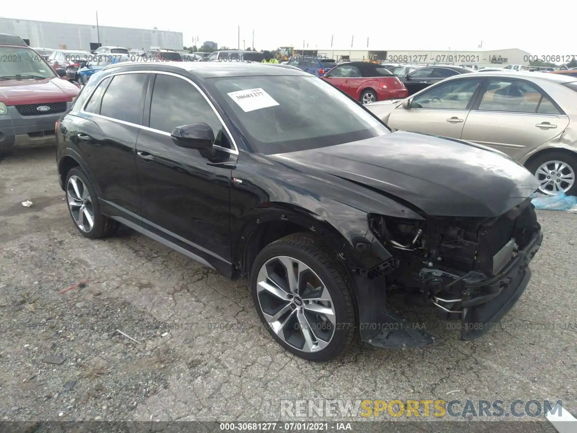 1 Фотография поврежденного автомобиля WA1FECF34L1024289 AUDI Q3 2020