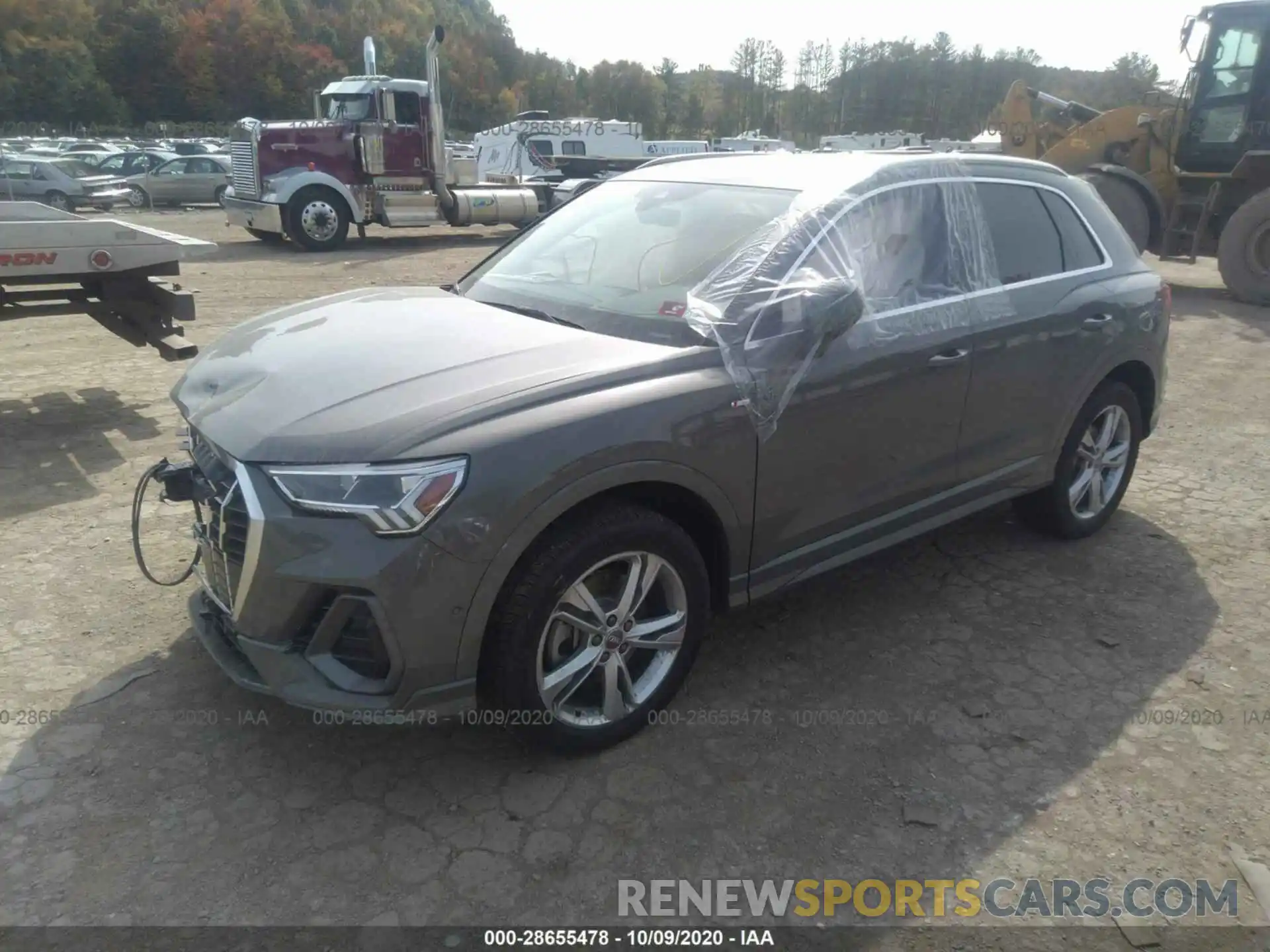 2 Photograph of a damaged car WA1FECF35L1089765 AUDI Q3 2020