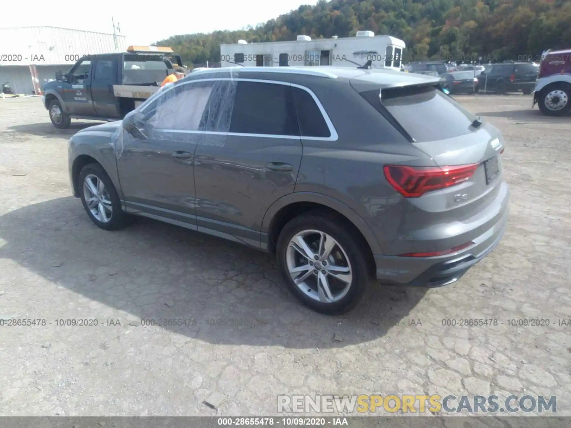 3 Фотография поврежденного автомобиля WA1FECF35L1089765 AUDI Q3 2020