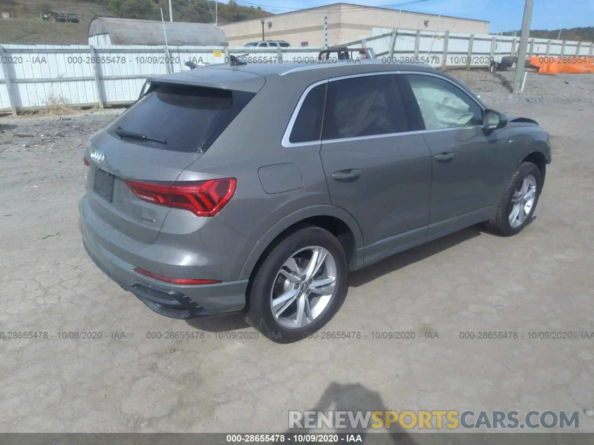 4 Фотография поврежденного автомобиля WA1FECF35L1089765 AUDI Q3 2020