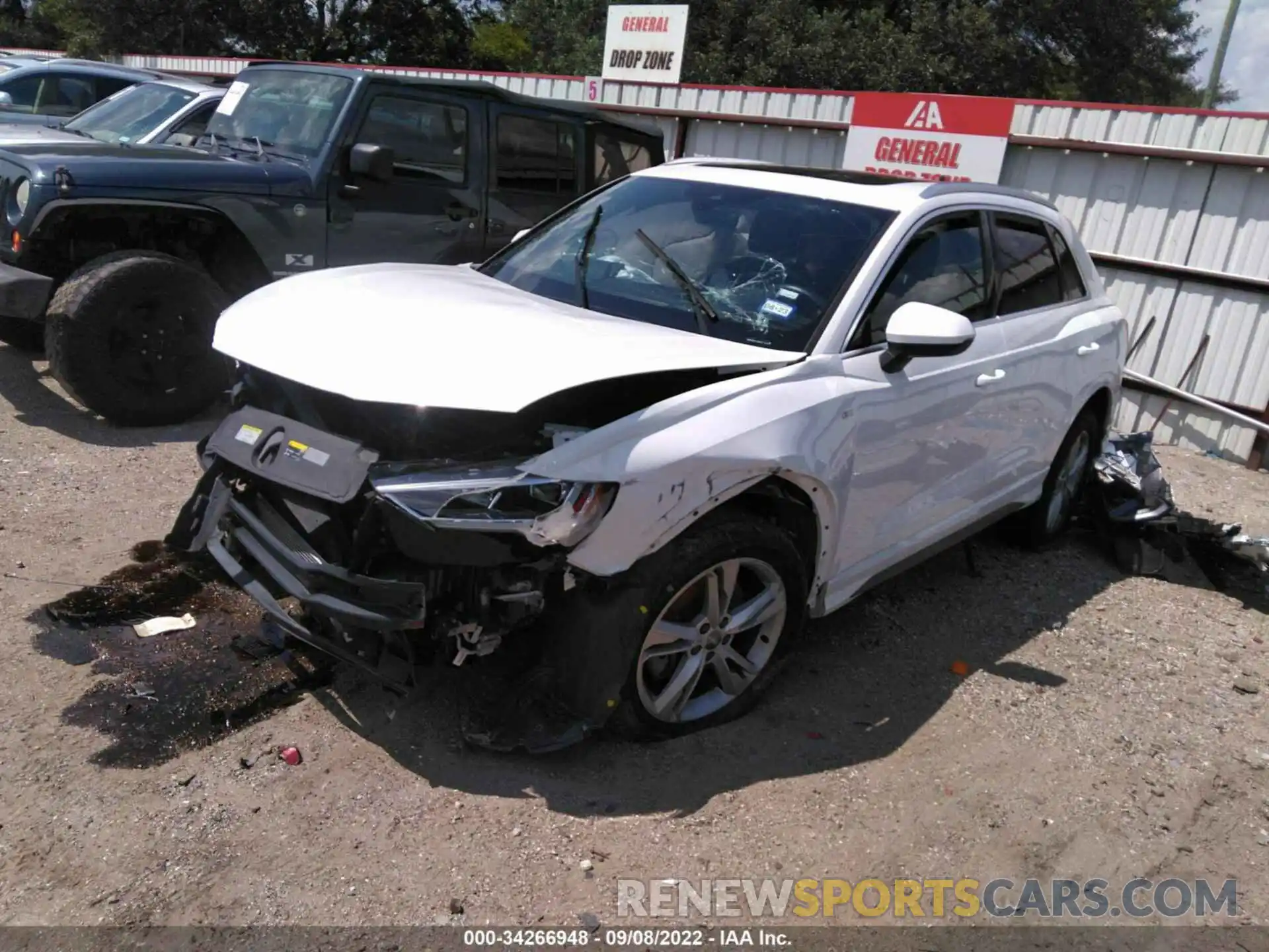 2 Photograph of a damaged car WA1FECF36L1016355 AUDI Q3 2020