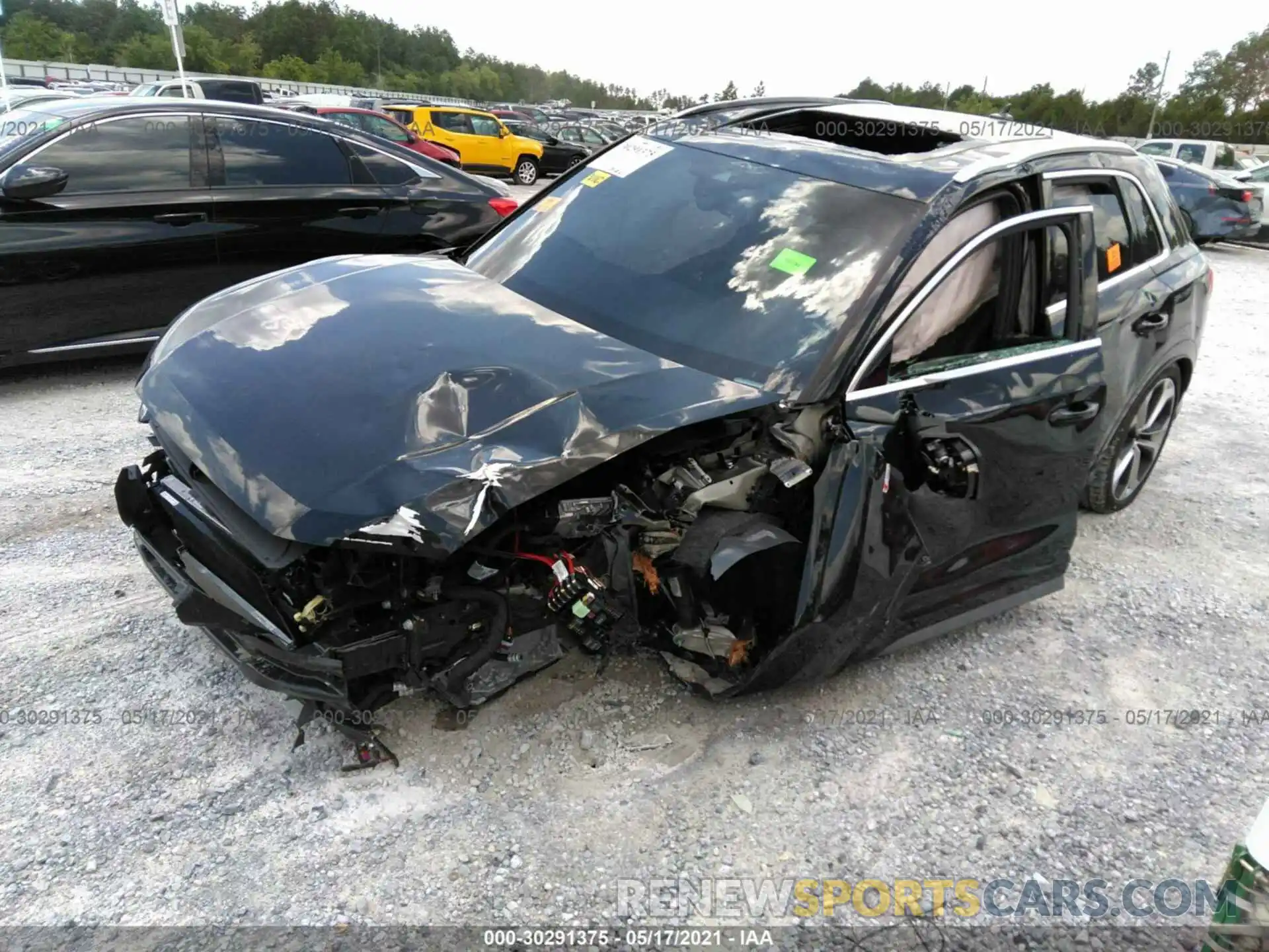 2 Фотография поврежденного автомобиля WA1FECF38L1094099 AUDI Q3 2020