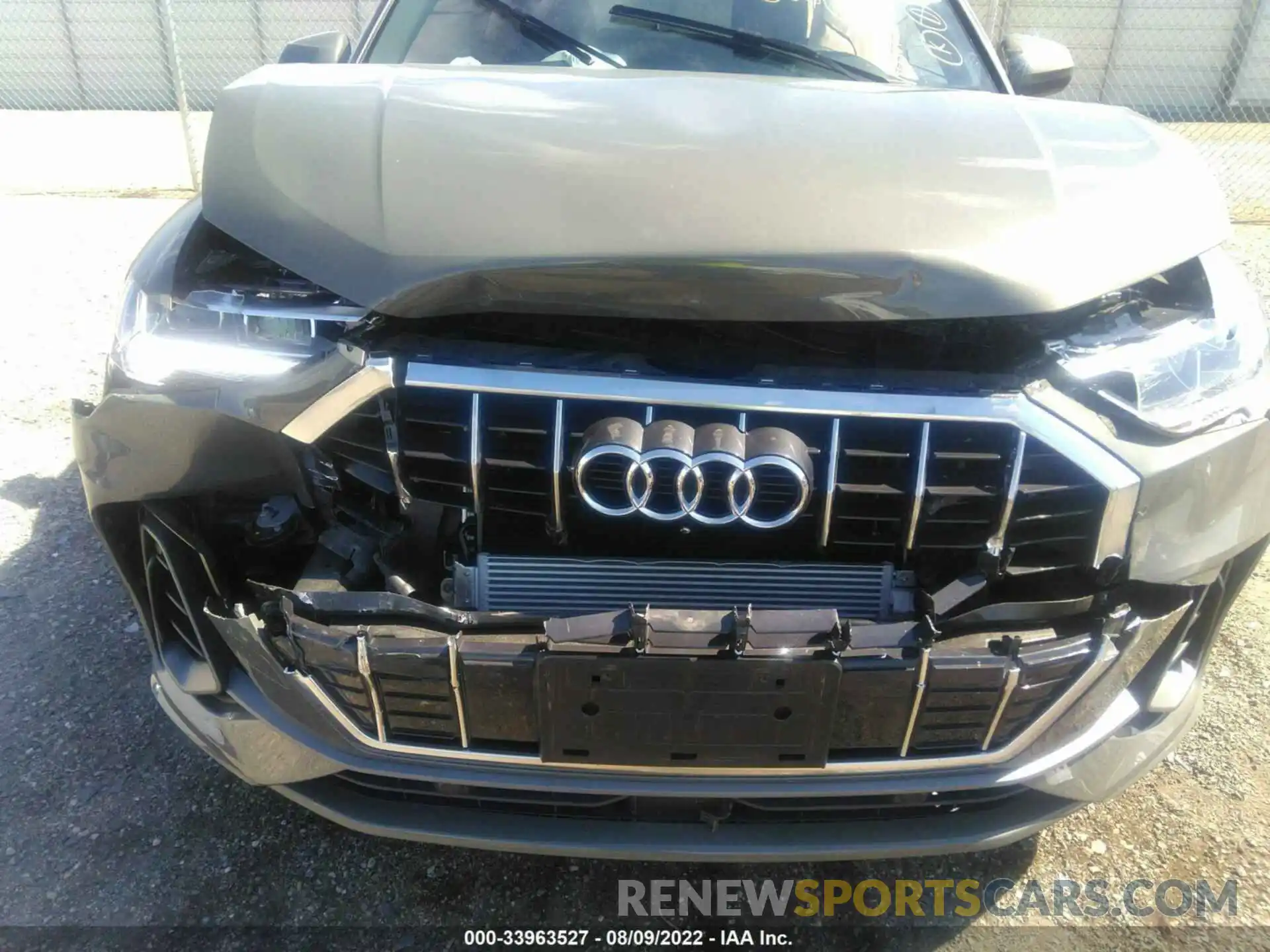 6 Photograph of a damaged car WA1FECF39L1030122 AUDI Q3 2020