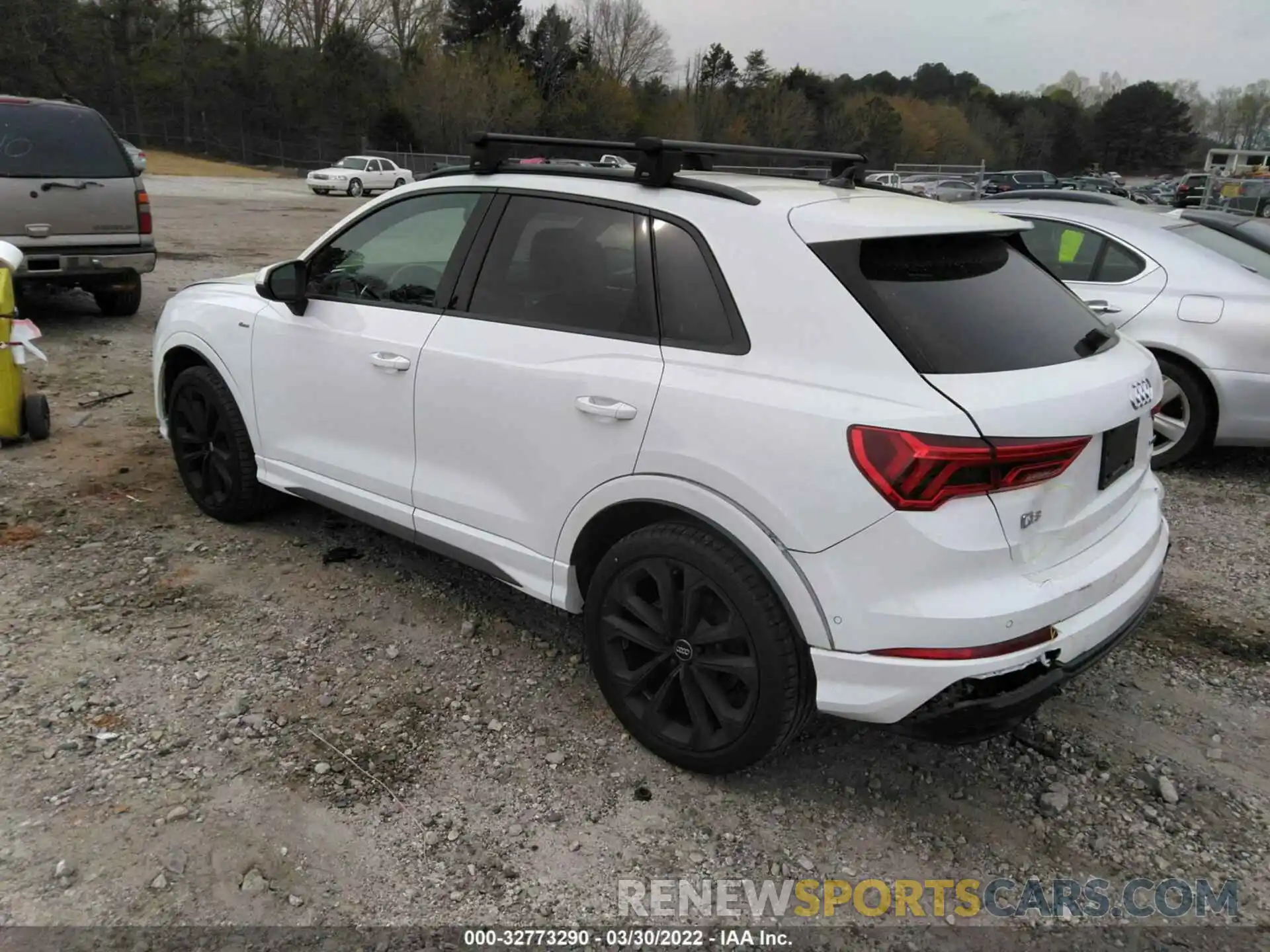 3 Photograph of a damaged car WA1FECF3XL1086036 AUDI Q3 2020