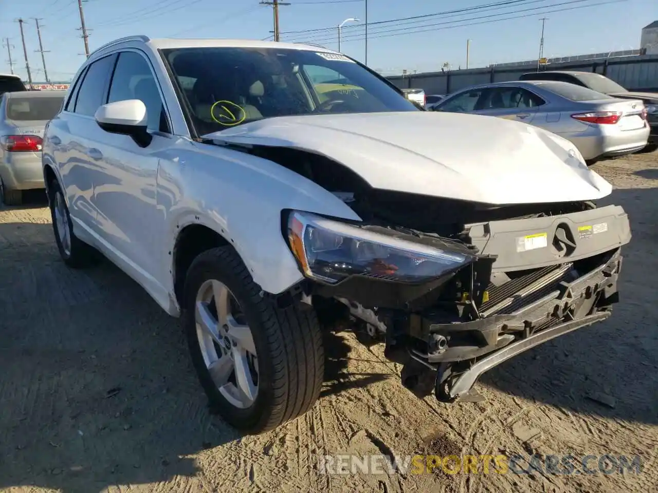 1 Photograph of a damaged car WA1AUCF30M1067767 AUDI Q3 2021