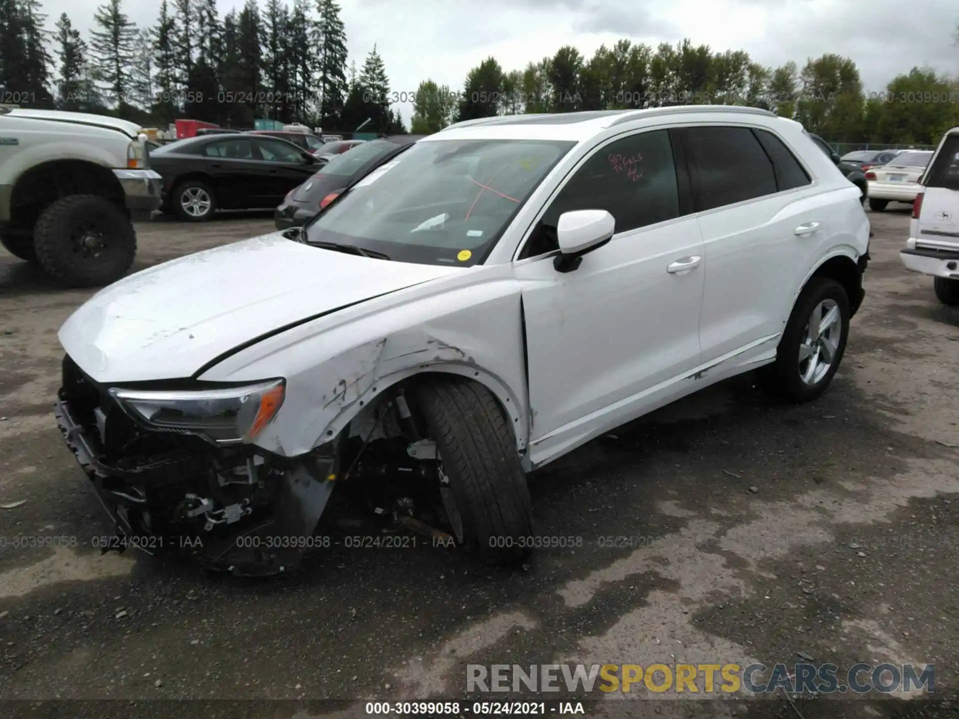 2 Photograph of a damaged car WA1AUCF30M1097206 AUDI Q3 2021