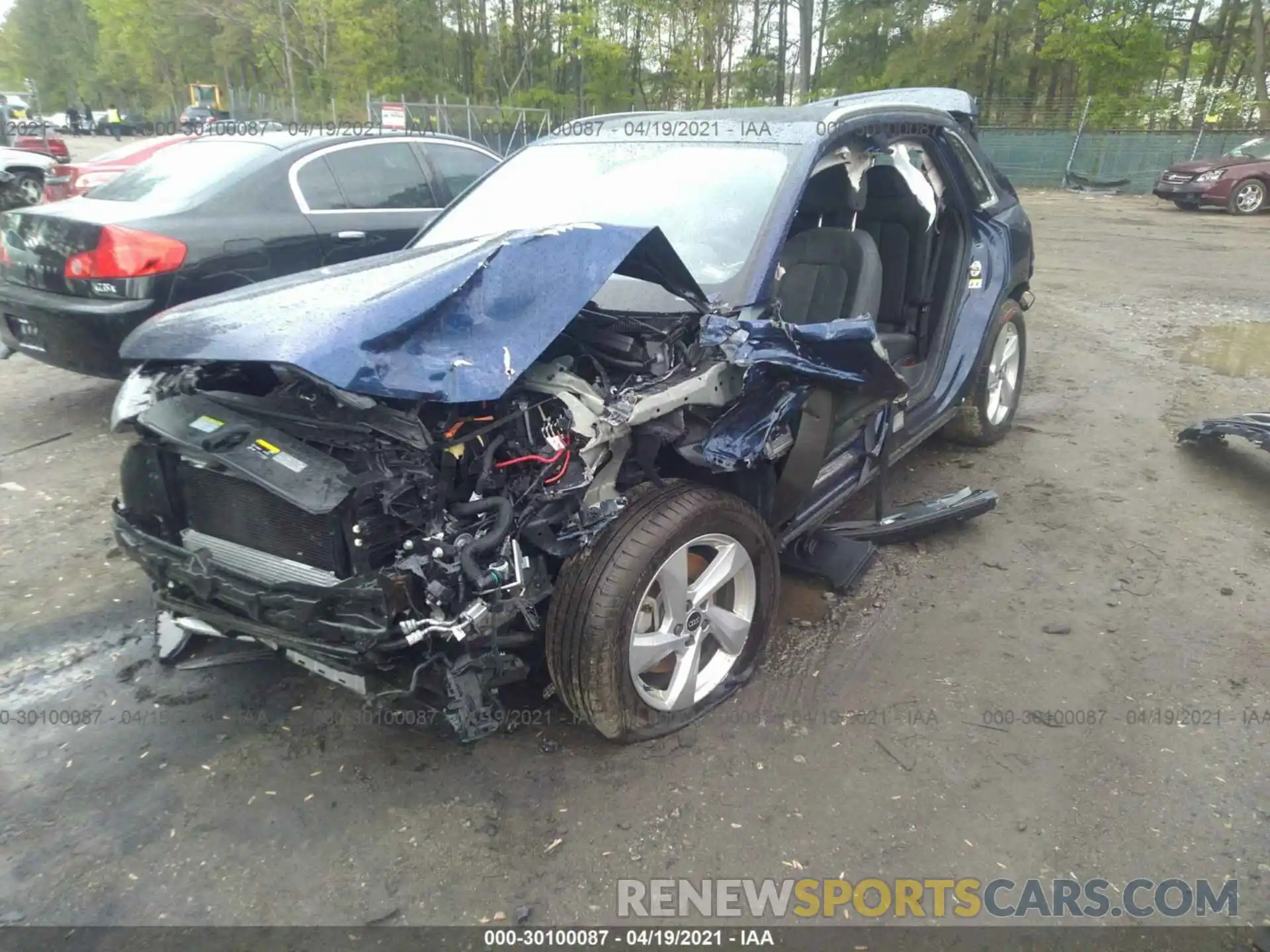 6 Photograph of a damaged car WA1AUCF32M1067298 AUDI Q3 2021