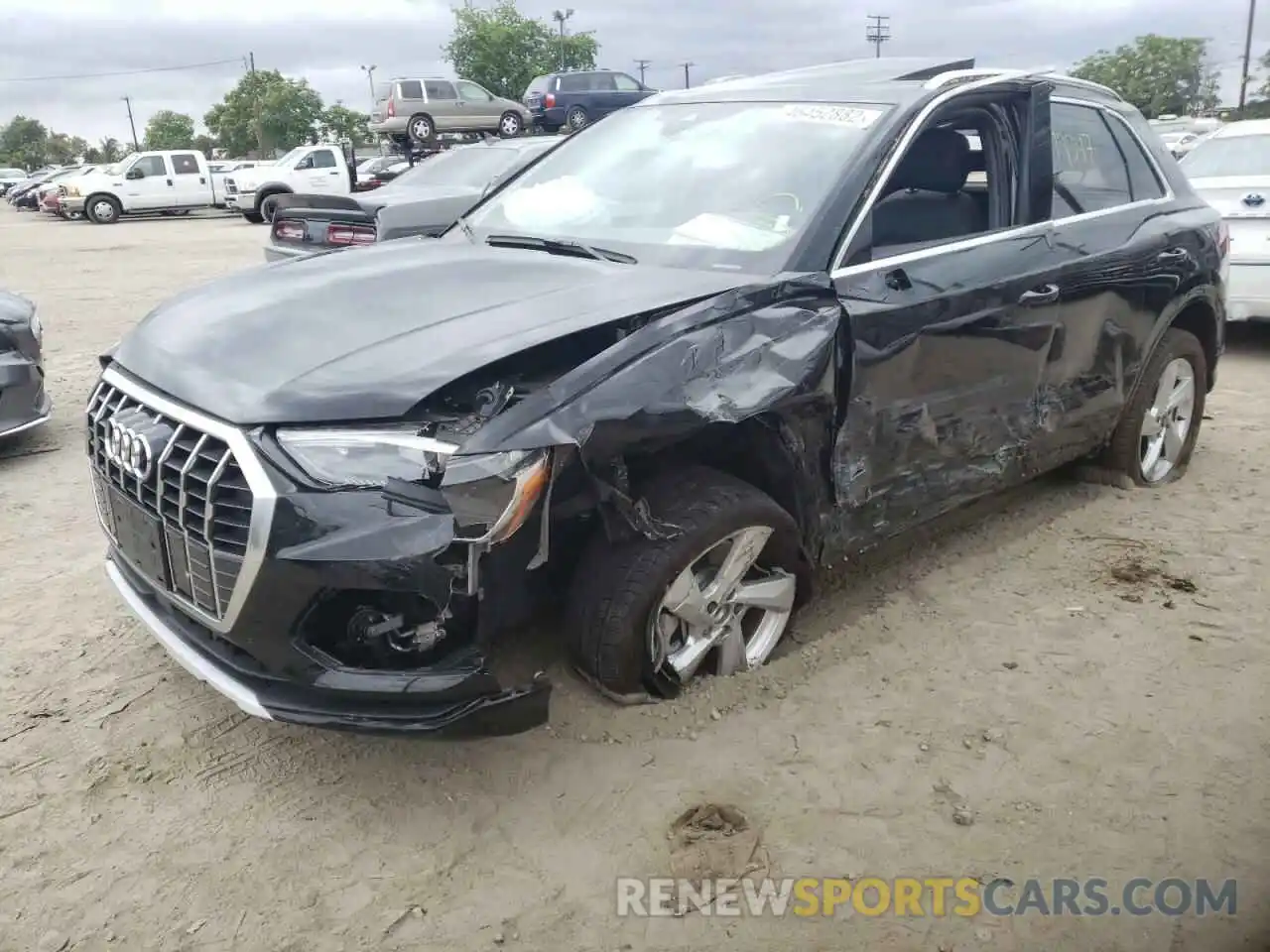 2 Photograph of a damaged car WA1AUCF32M1095554 AUDI Q3 2021