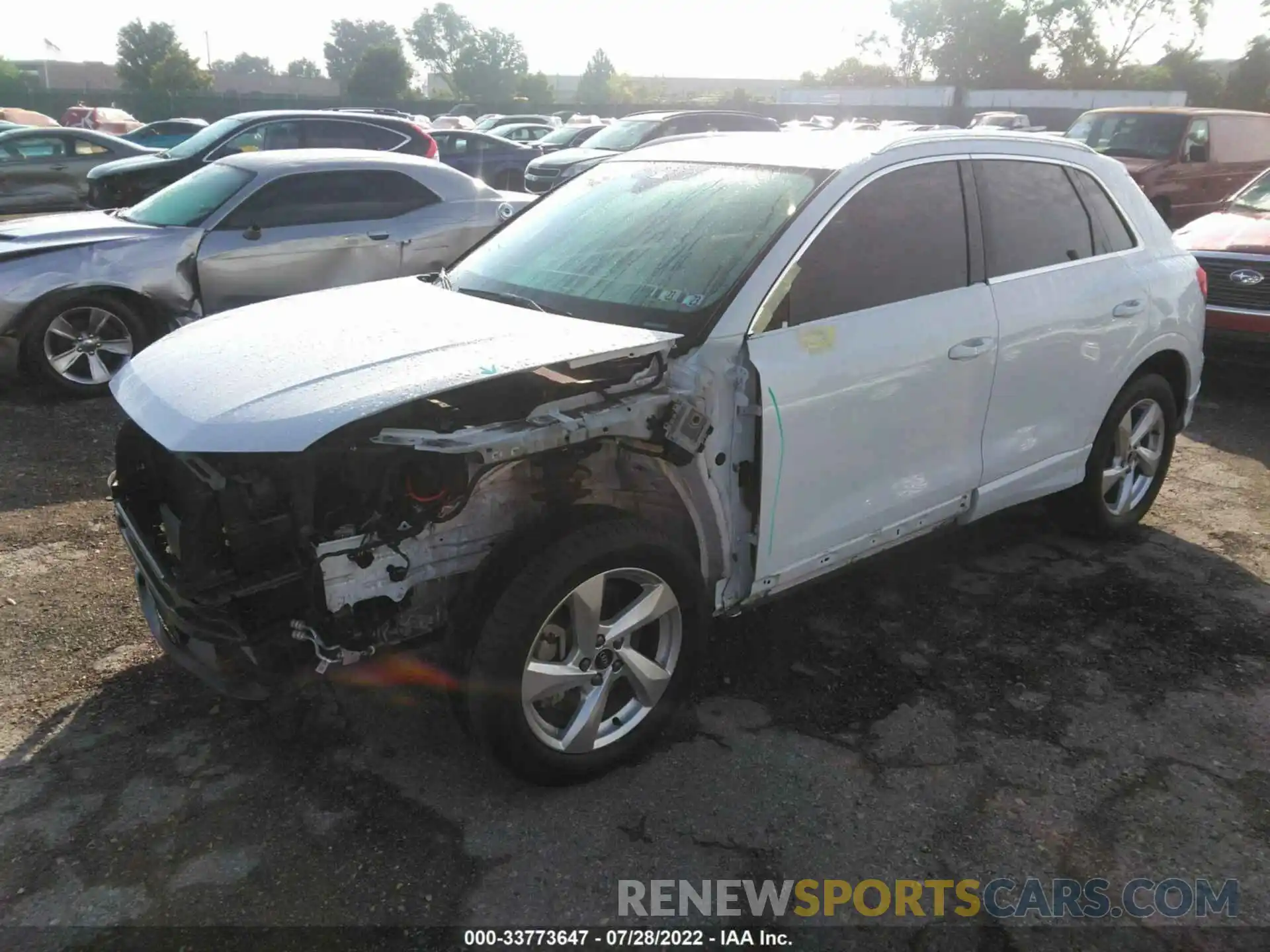 2 Photograph of a damaged car WA1AUCF33M1077080 AUDI Q3 2021