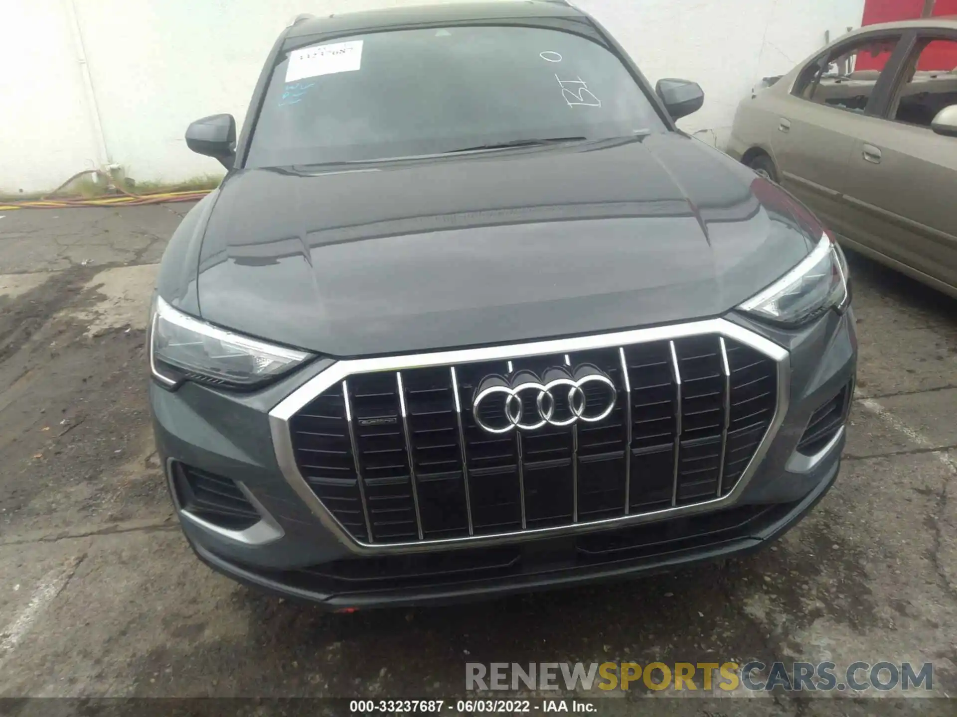 6 Photograph of a damaged car WA1AUCF33M1082697 AUDI Q3 2021