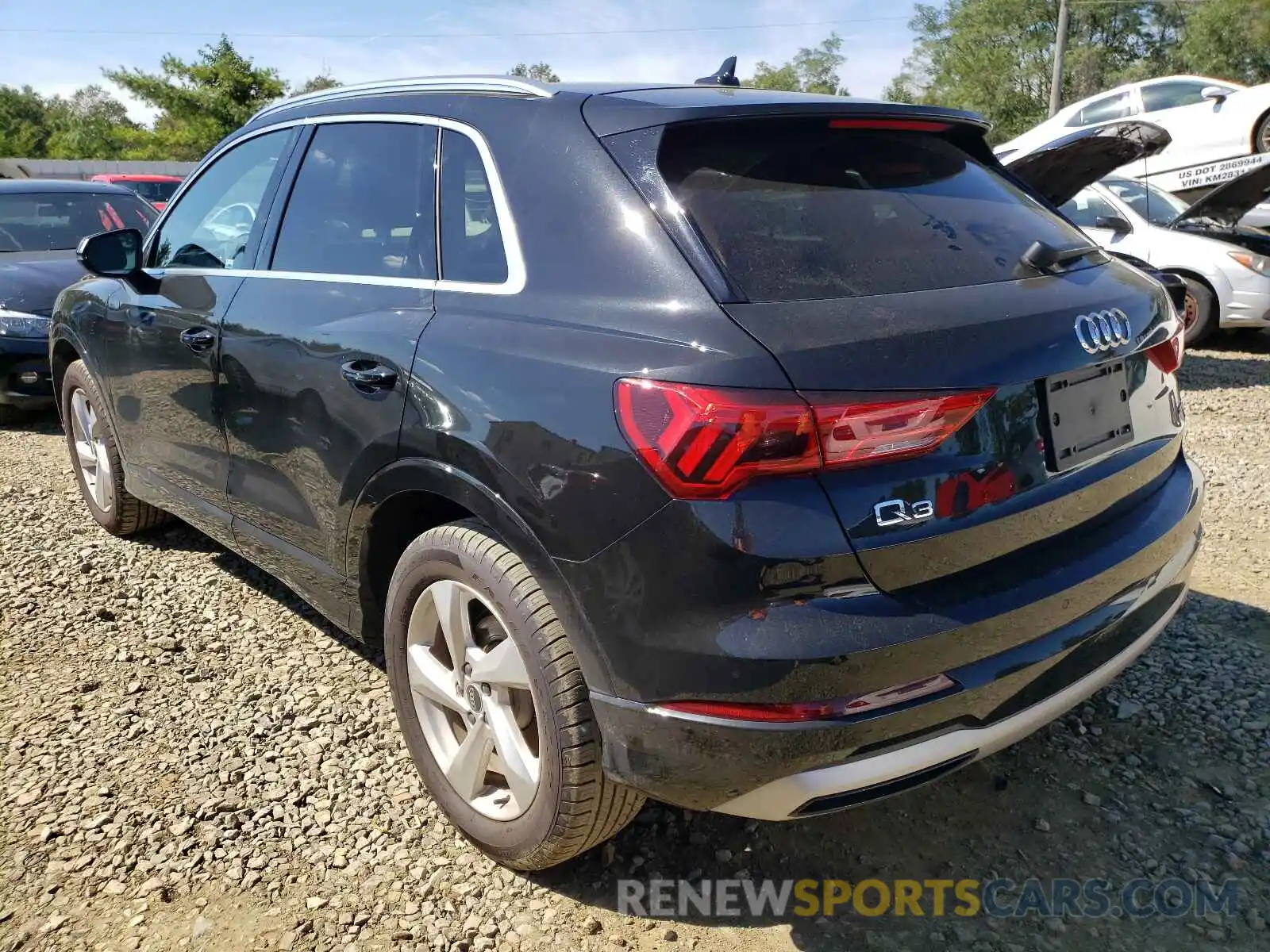 3 Photograph of a damaged car WA1AUCF34M1069019 AUDI Q3 2021