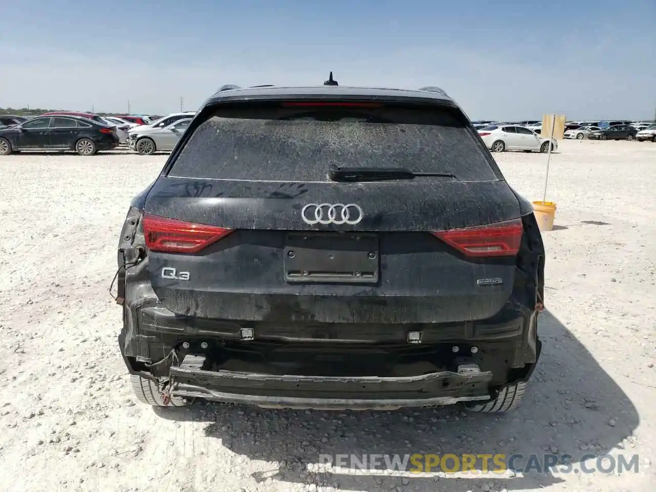 6 Photograph of a damaged car WA1AUCF34M1077153 AUDI Q3 2021