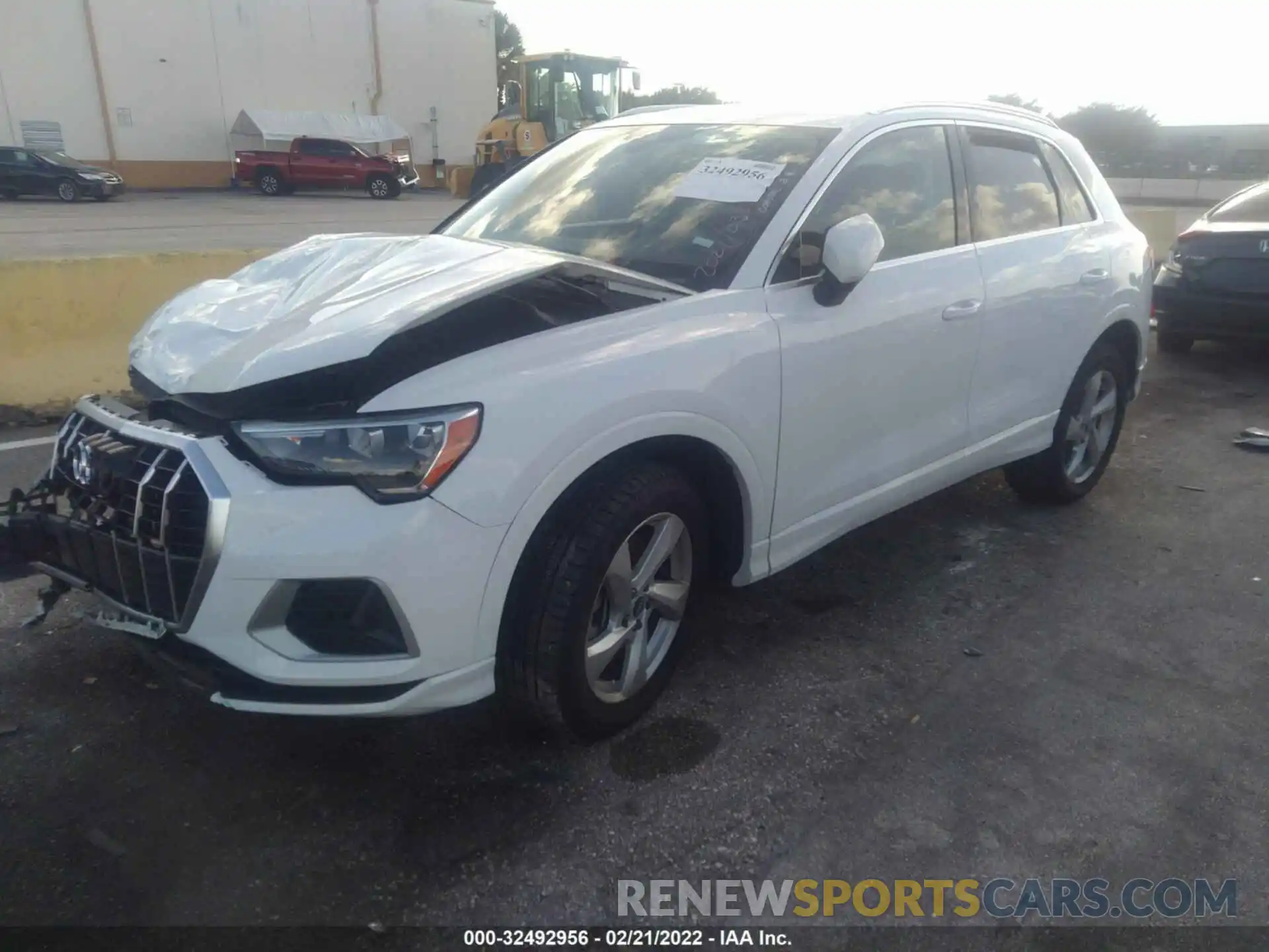 2 Photograph of a damaged car WA1AUCF34M1100351 AUDI Q3 2021