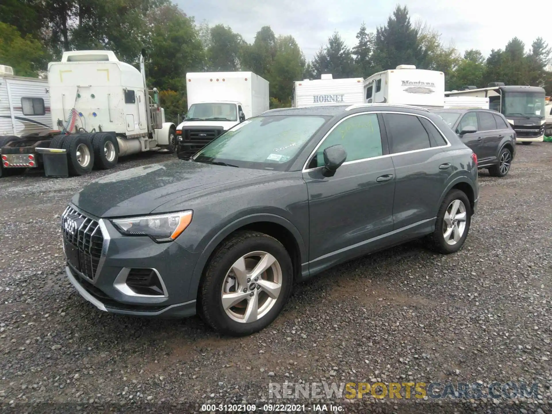 2 Photograph of a damaged car WA1AUCF34M1108837 AUDI Q3 2021