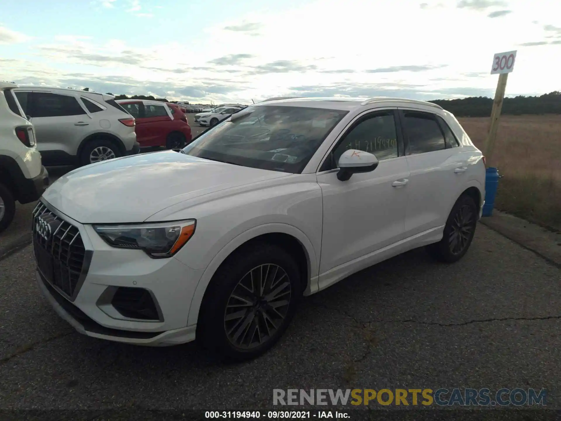 2 Photograph of a damaged car WA1AUCF34M1120695 AUDI Q3 2021