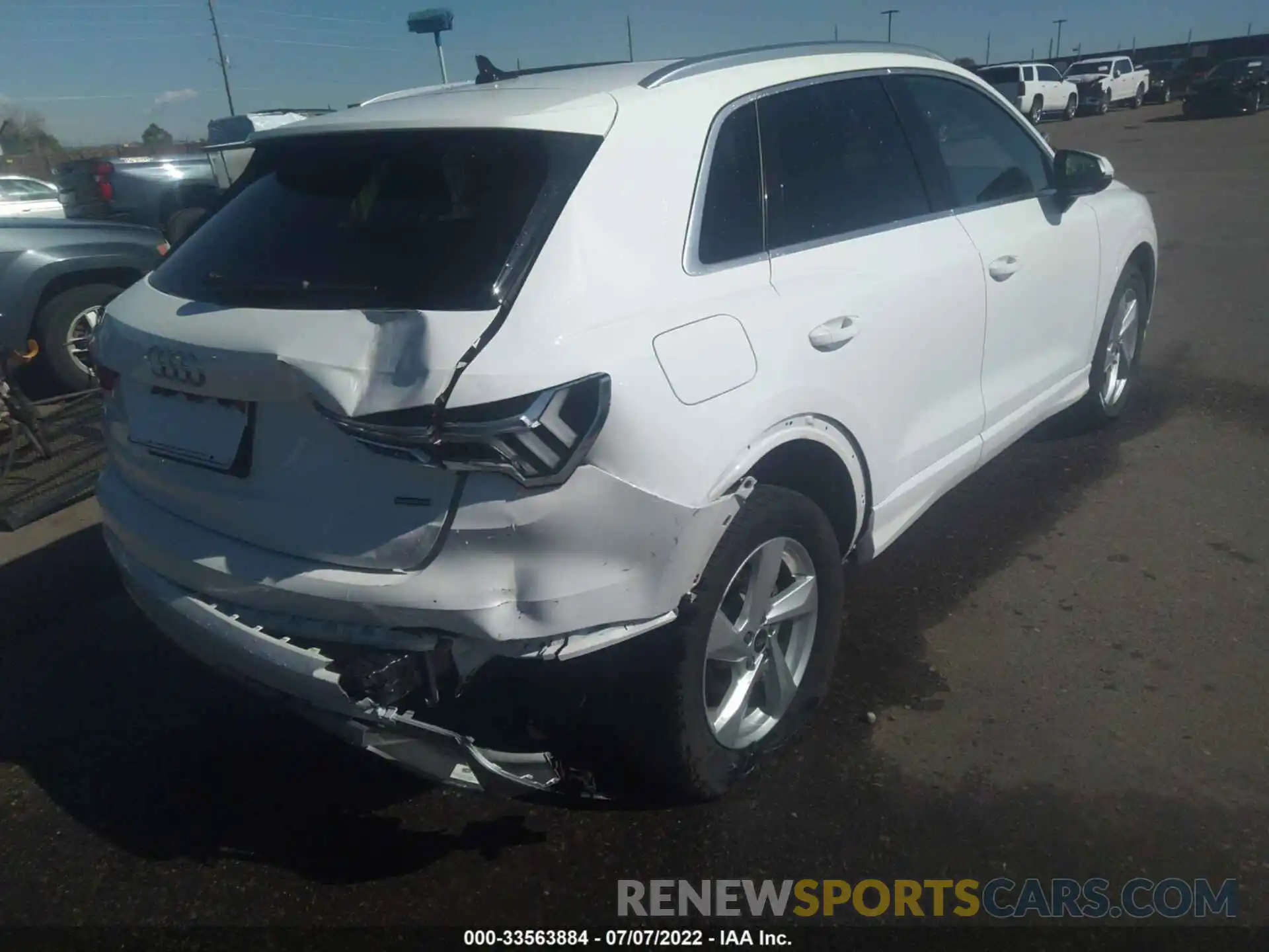 6 Photograph of a damaged car WA1AUCF35M1064542 AUDI Q3 2021