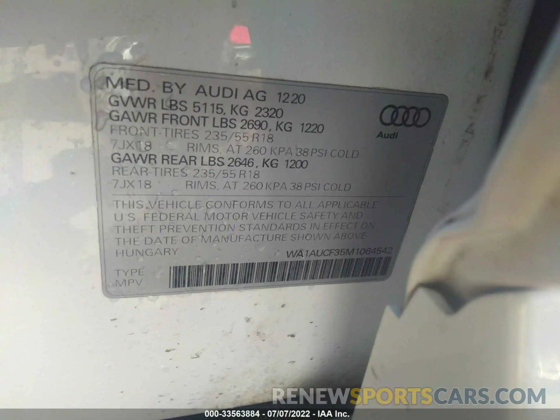 9 Photograph of a damaged car WA1AUCF35M1064542 AUDI Q3 2021