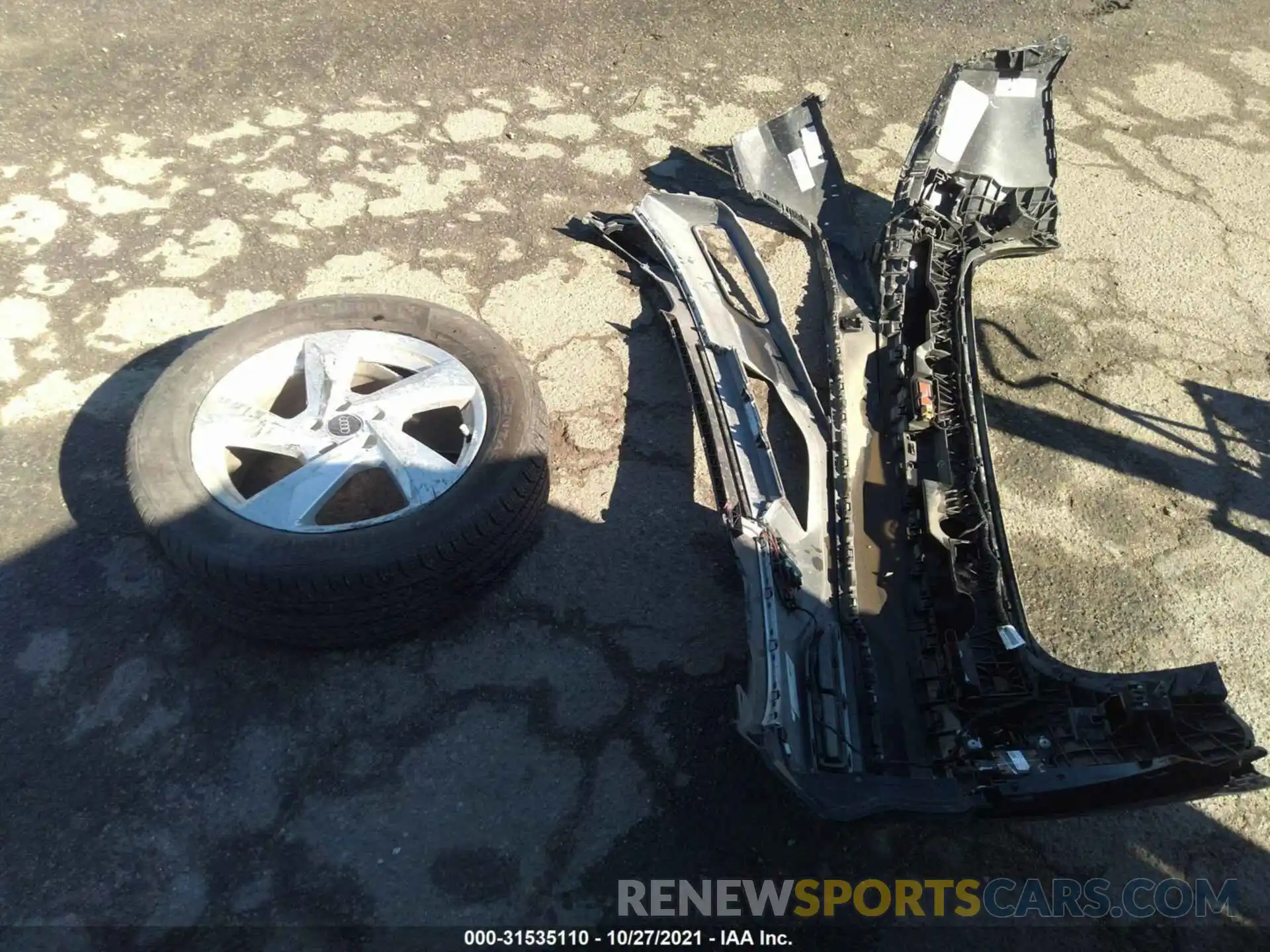 11 Photograph of a damaged car WA1AUCF35M1081695 AUDI Q3 2021