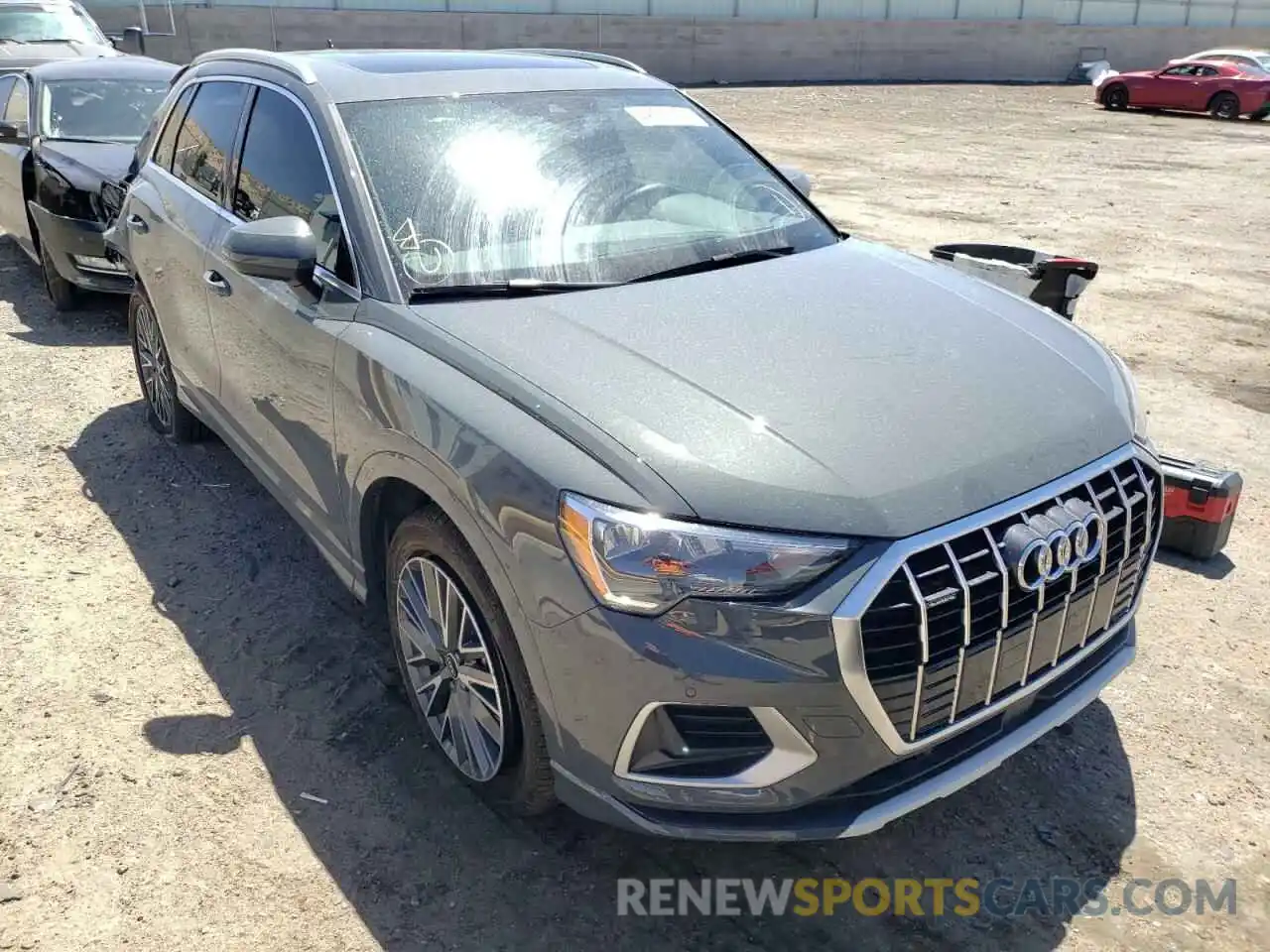 1 Photograph of a damaged car WA1AUCF35M1082653 AUDI Q3 2021