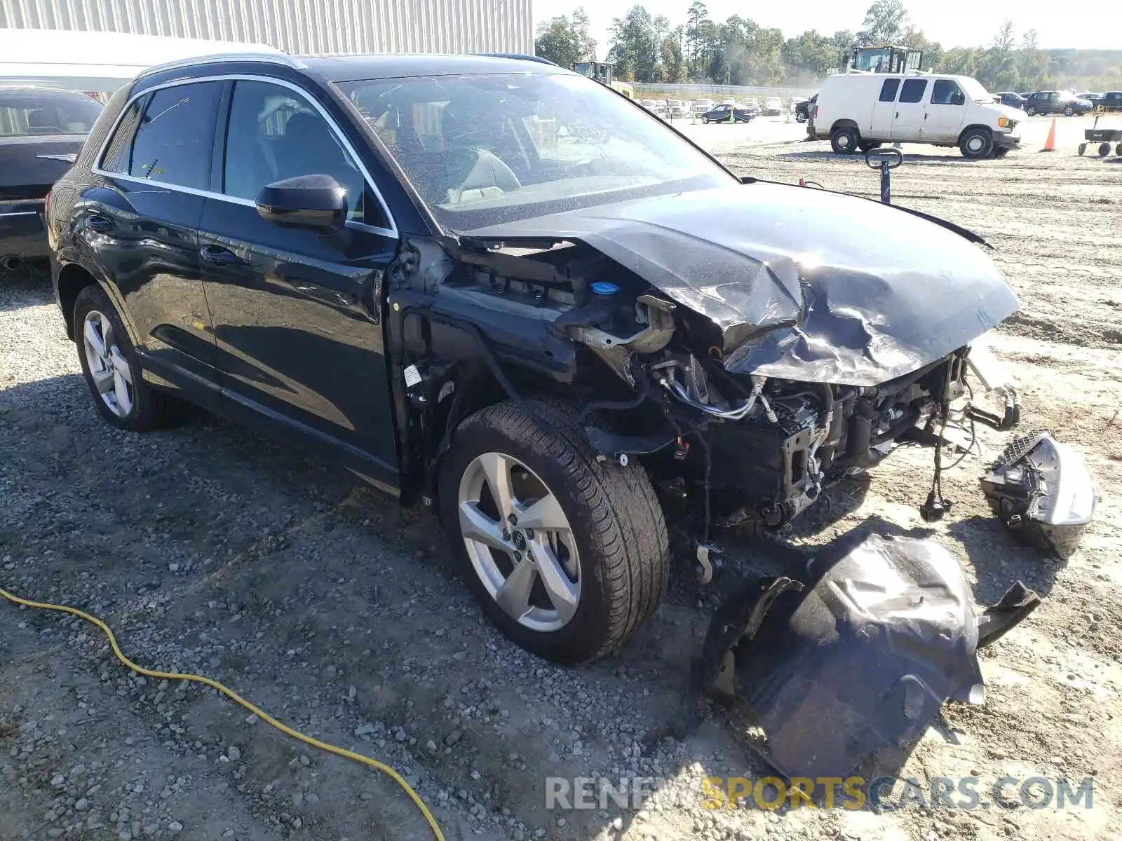 1 Photograph of a damaged car WA1AUCF35M1086458 AUDI Q3 2021