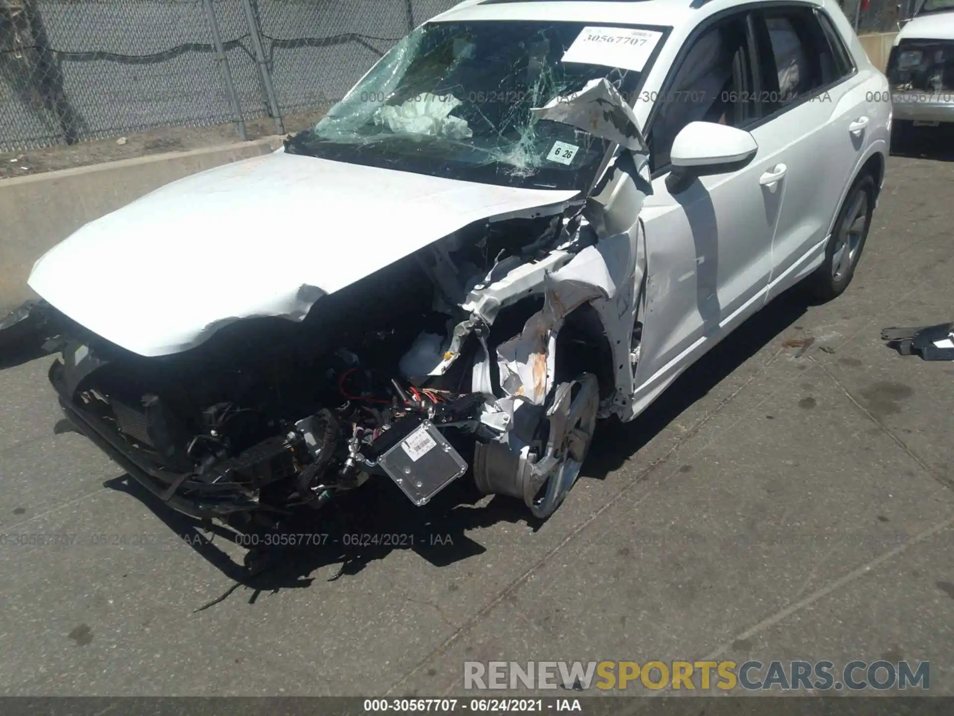 6 Photograph of a damaged car WA1AUCF35M1133052 AUDI Q3 2021