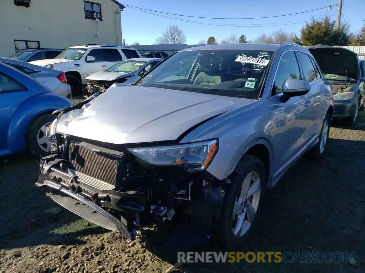 2 Photograph of a damaged car WA1AUCF36M1130290 AUDI Q3 2021