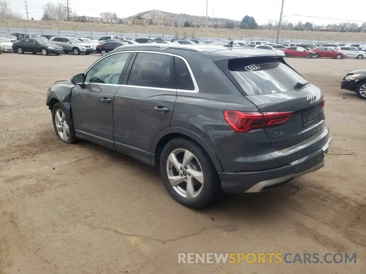 3 Photograph of a damaged car WA1AUCF36M1136798 AUDI Q3 2021