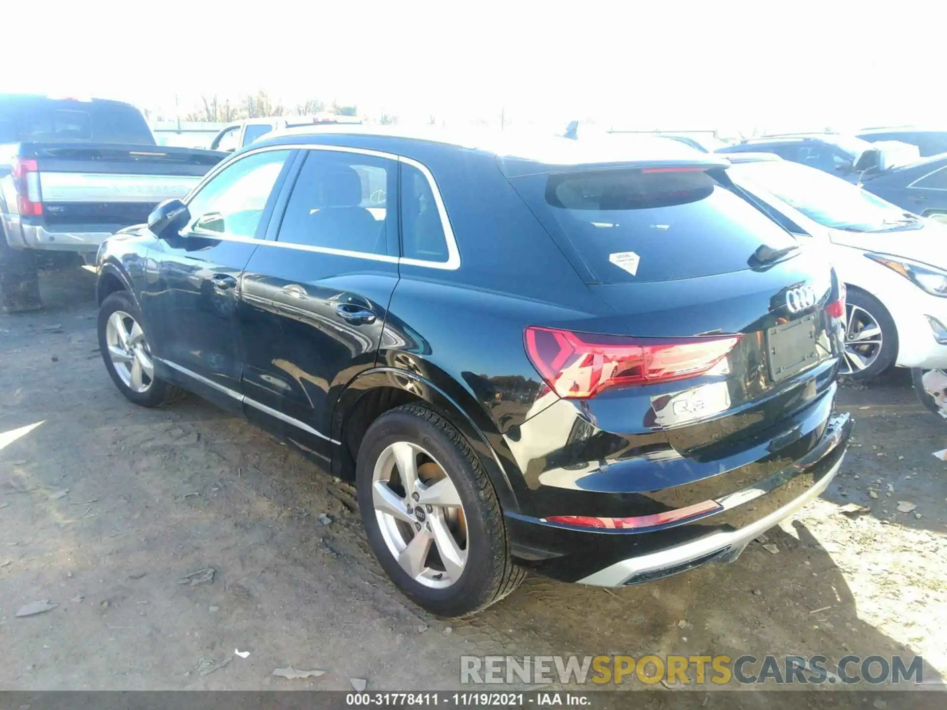 3 Photograph of a damaged car WA1AUCF36M1146845 AUDI Q3 2021