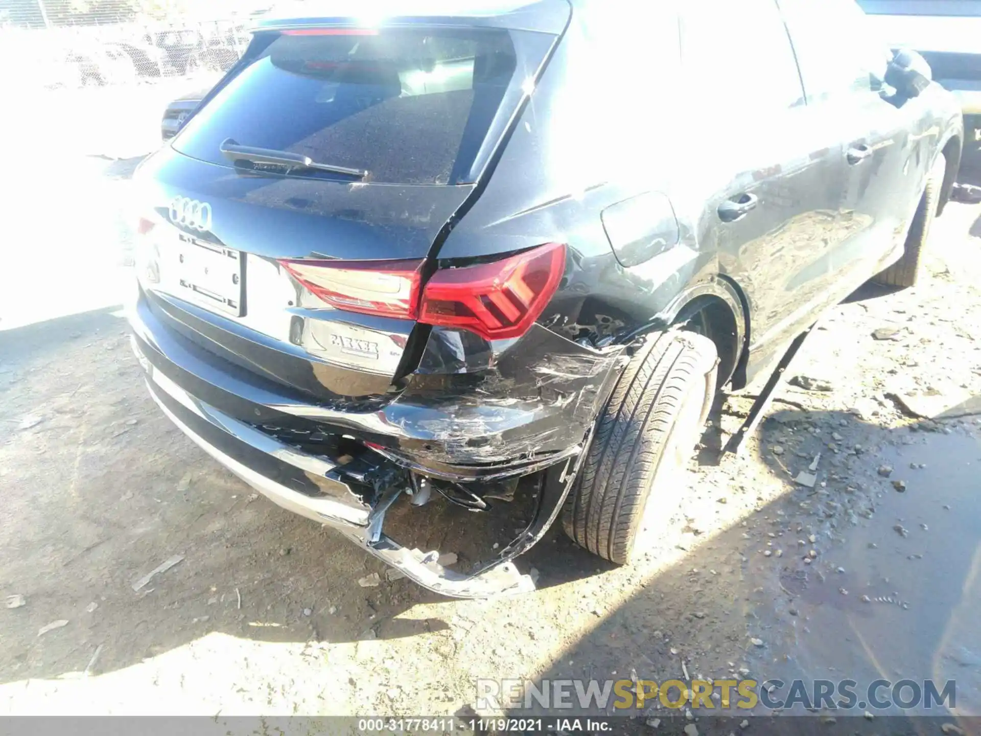 6 Photograph of a damaged car WA1AUCF36M1146845 AUDI Q3 2021