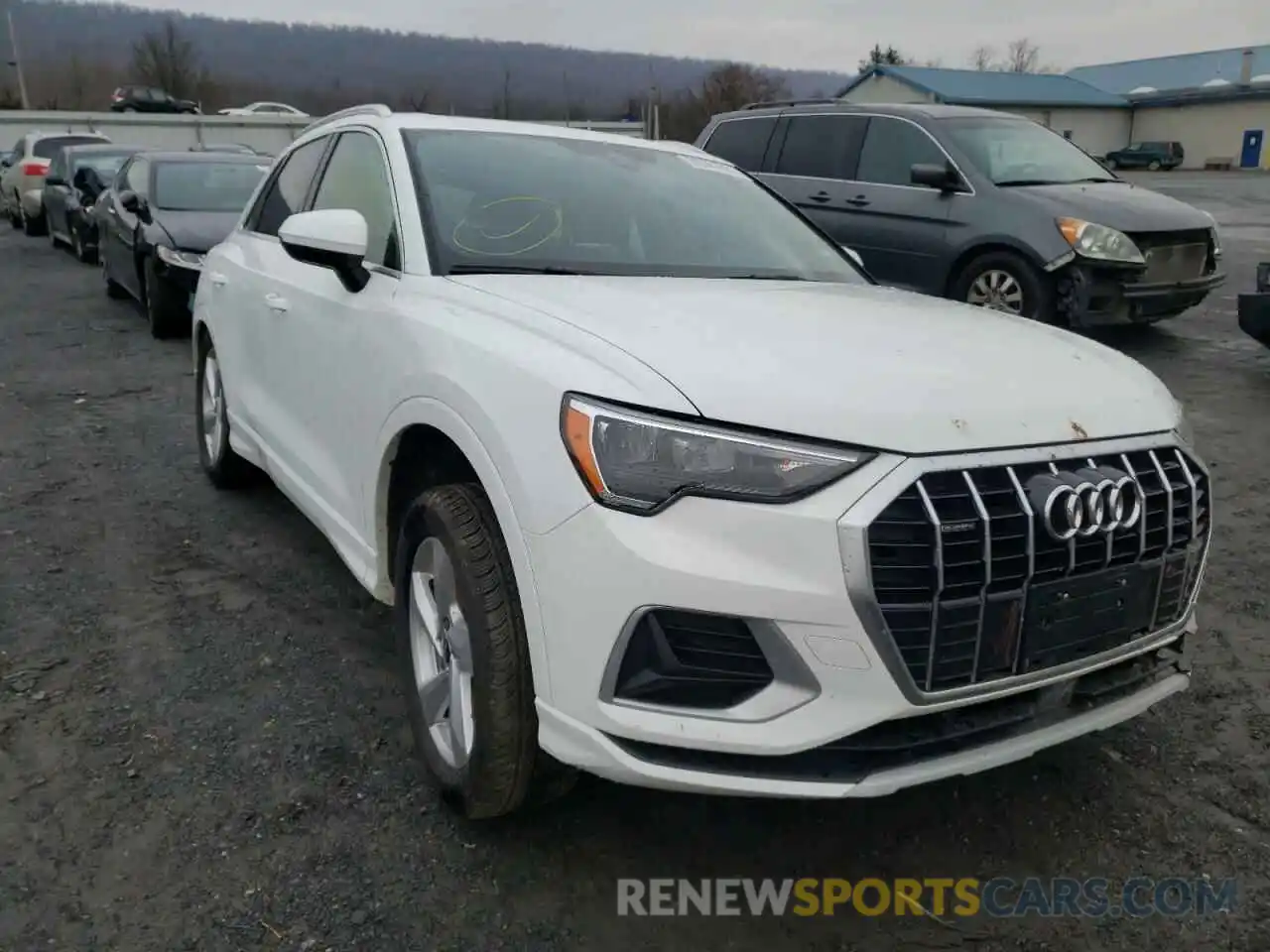 1 Photograph of a damaged car WA1AUCF37M1060993 AUDI Q3 2021