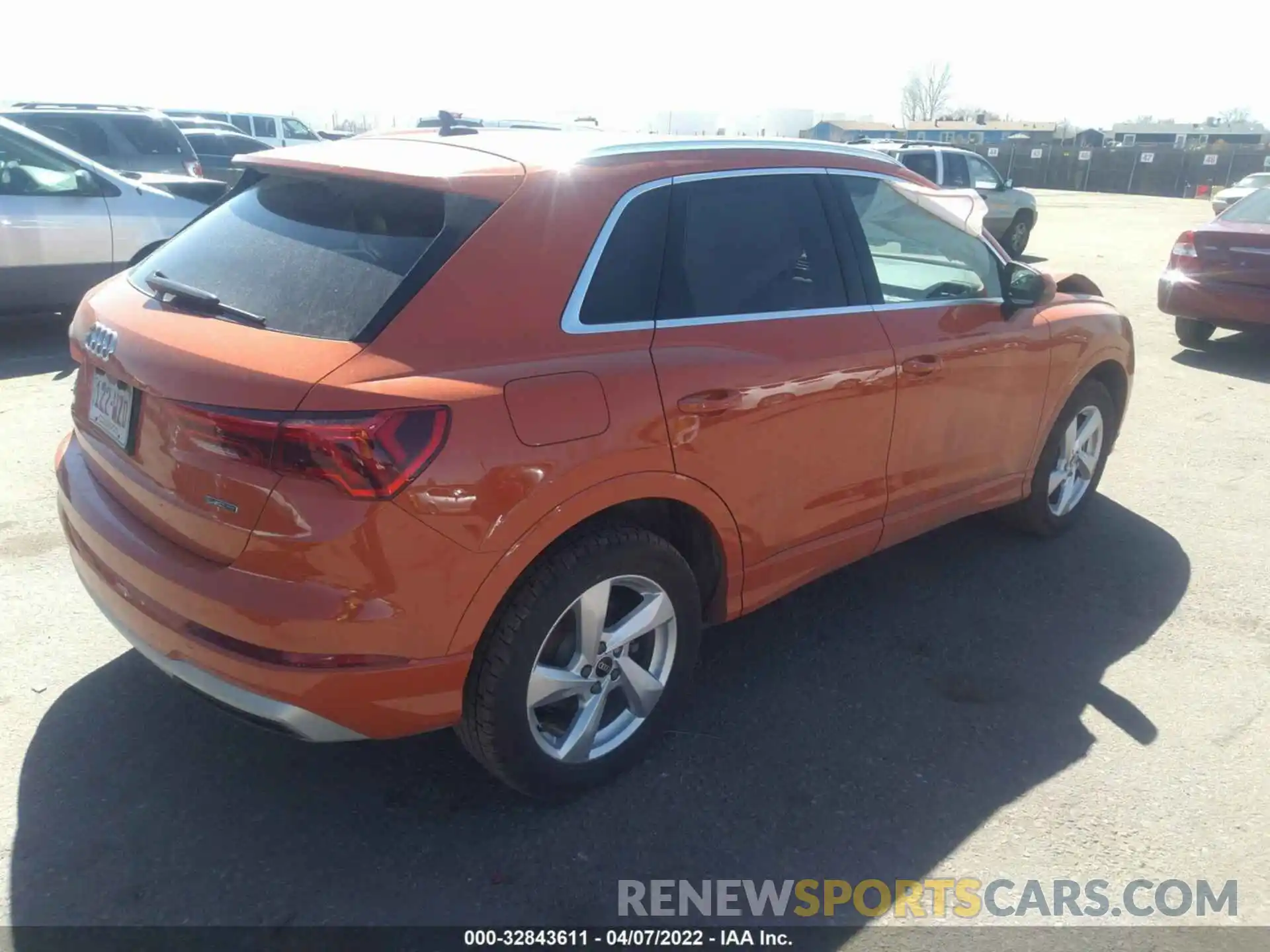 4 Photograph of a damaged car WA1AUCF37M1135014 AUDI Q3 2021