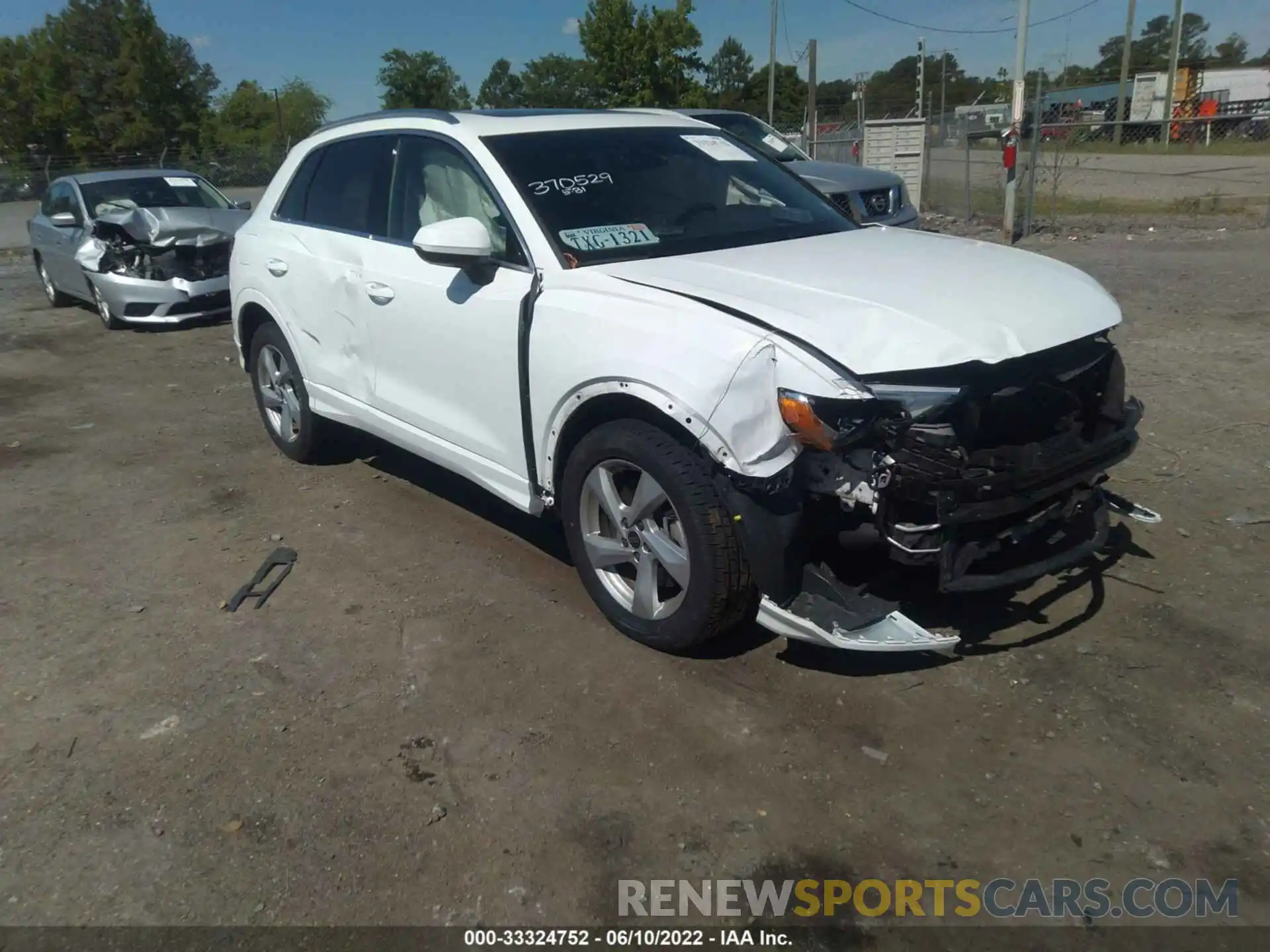 1 Photograph of a damaged car WA1AUCF38M1064289 AUDI Q3 2021