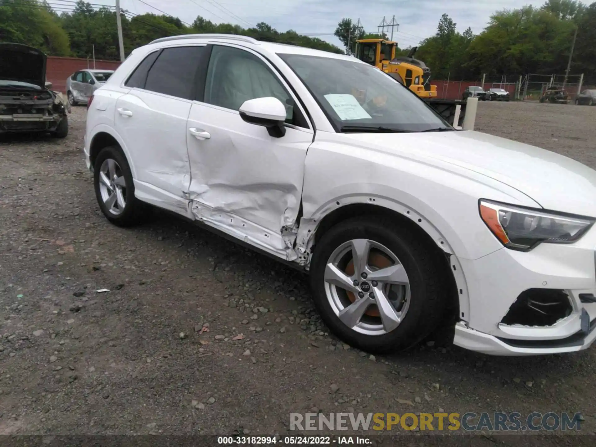 6 Photograph of a damaged car WA1AUCF38M1108436 AUDI Q3 2021