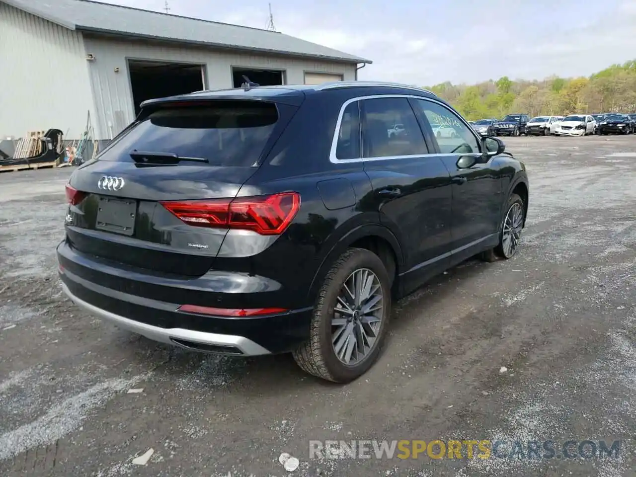 4 Фотография поврежденного автомобиля WA1AUCF38M1109814 AUDI Q3 2021