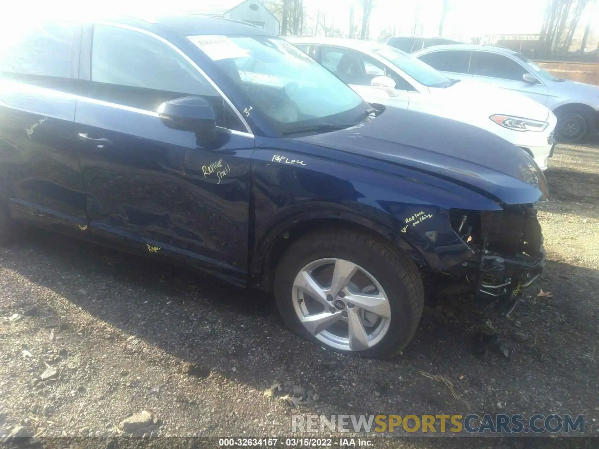 6 Photograph of a damaged car WA1AUCF38M1123924 AUDI Q3 2021