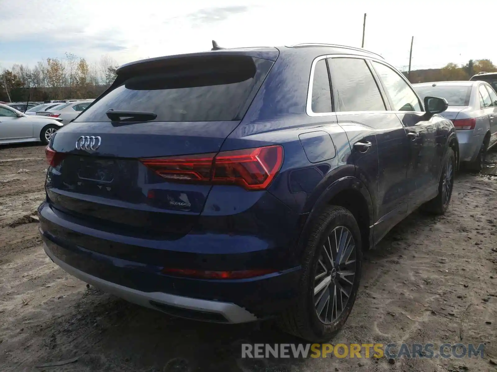 4 Фотография поврежденного автомобиля WA1AUCF39M1104654 AUDI Q3 2021