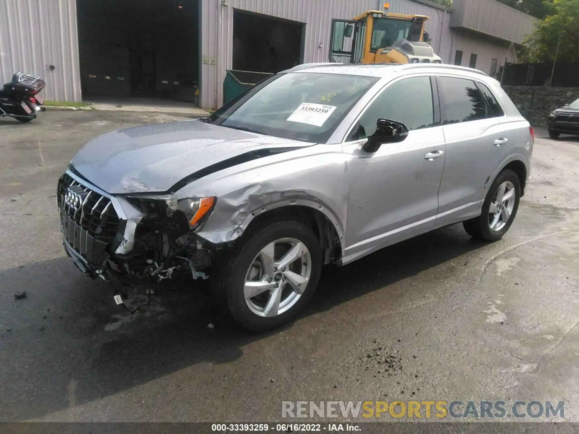 2 Photograph of a damaged car WA1AUCF39M1124919 AUDI Q3 2021