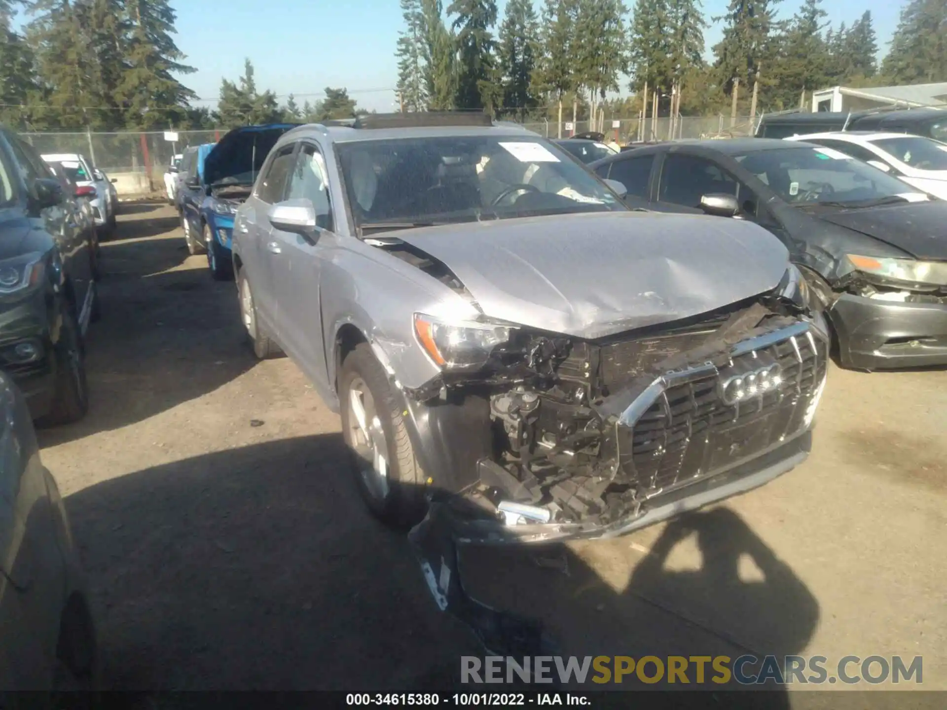 1 Photograph of a damaged car WA1AUCF39M1131675 AUDI Q3 2021