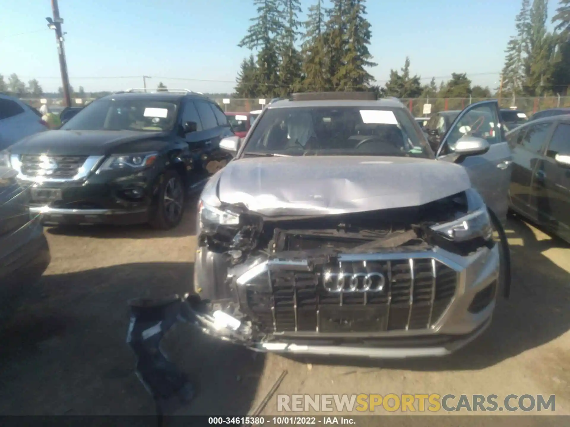 6 Photograph of a damaged car WA1AUCF39M1131675 AUDI Q3 2021