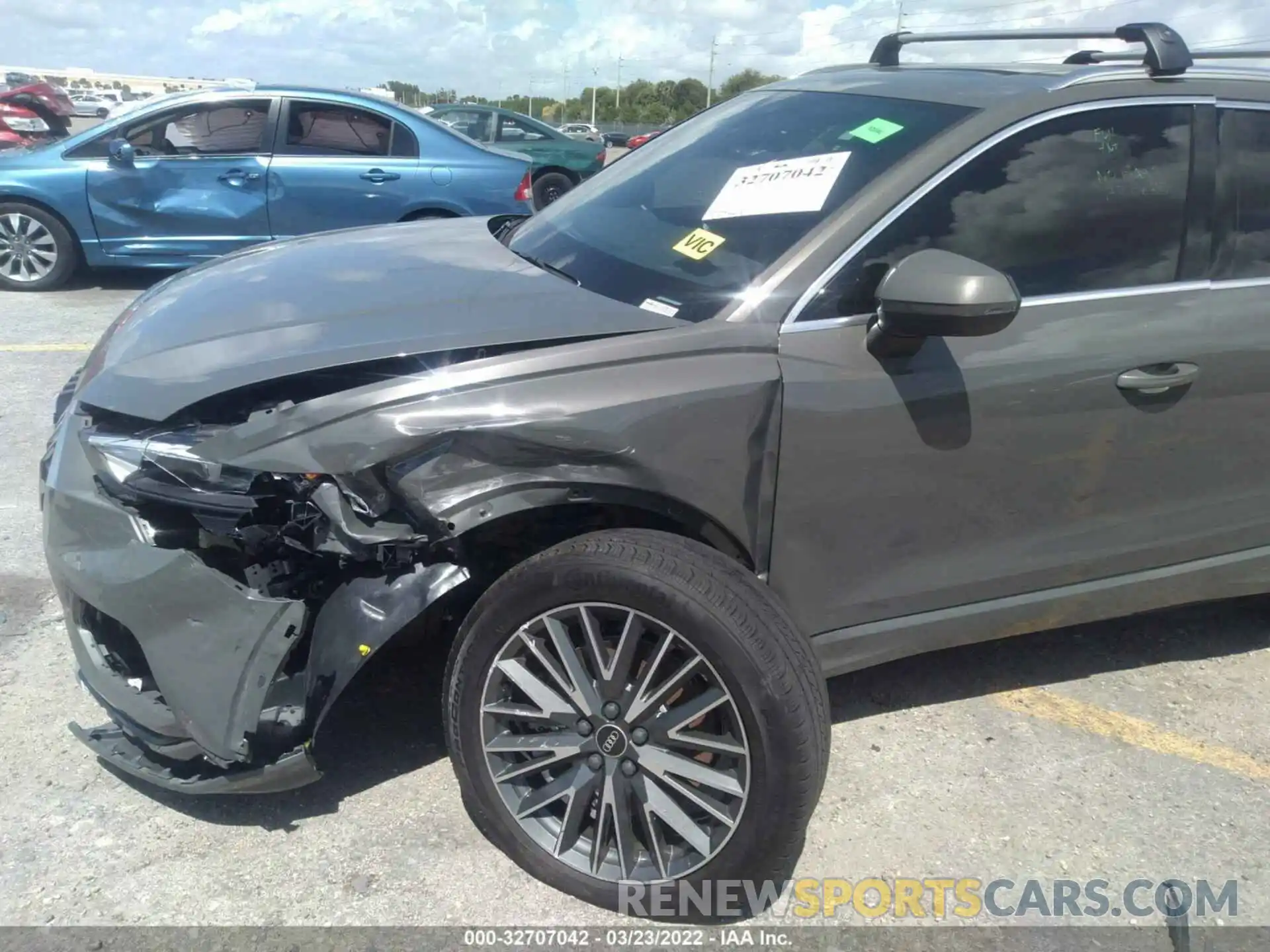 6 Photograph of a damaged car WA1AUCF39M1132843 AUDI Q3 2021