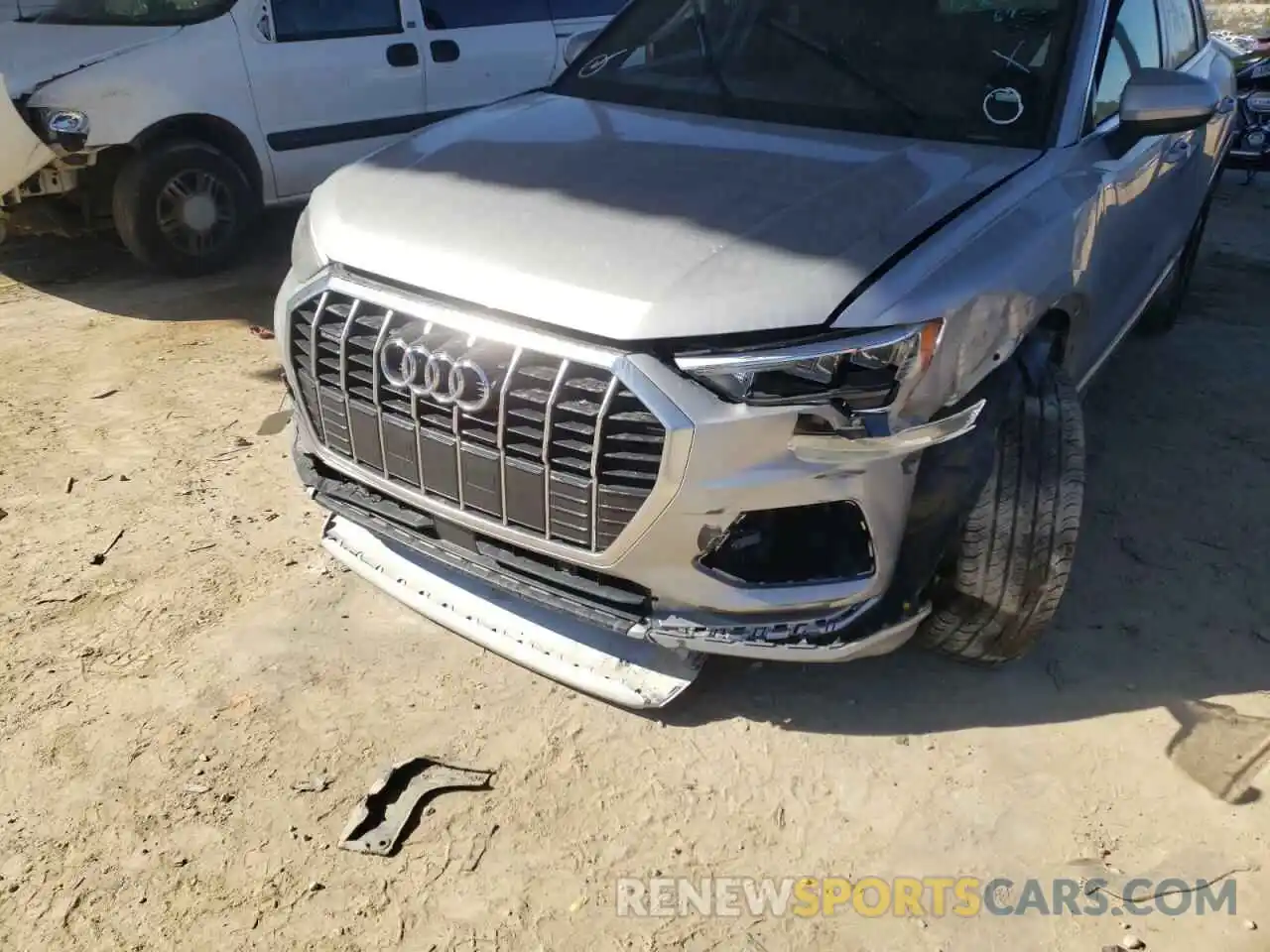 9 Photograph of a damaged car WA1AUCF39M1136875 AUDI Q3 2021