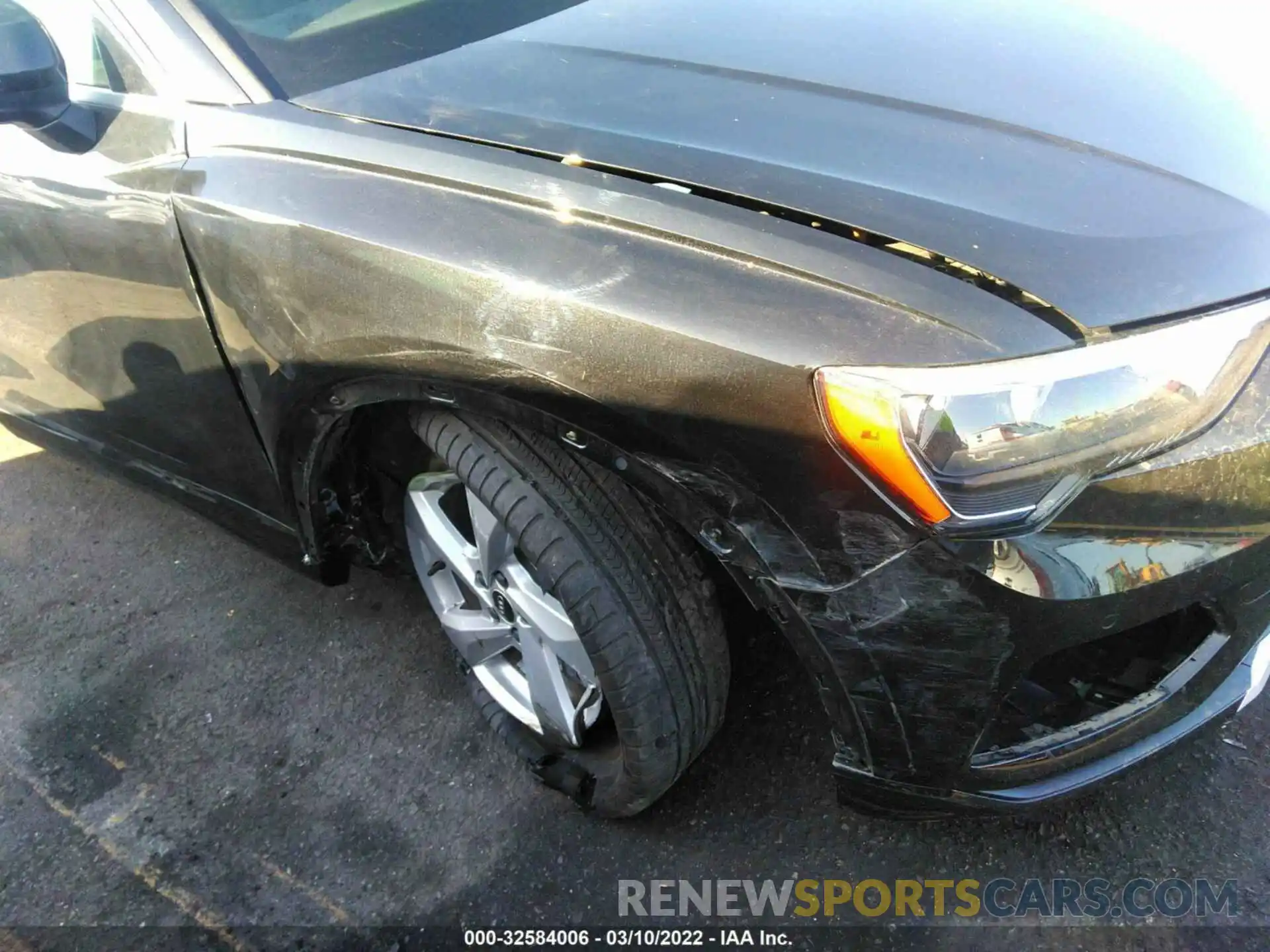 6 Photograph of a damaged car WA1AUCF3XM1076587 AUDI Q3 2021