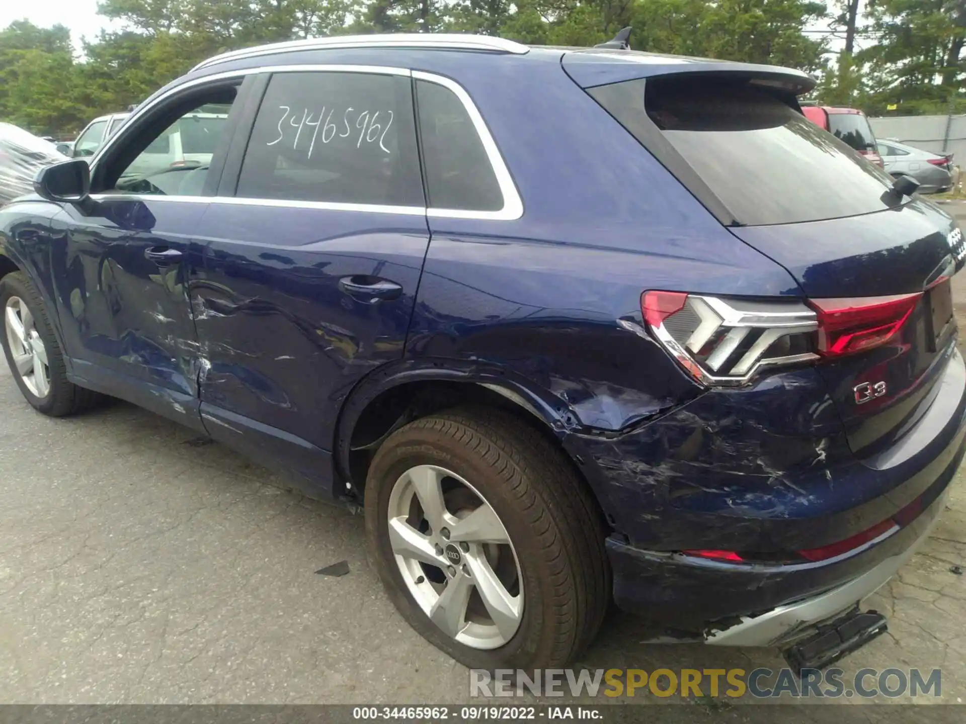 6 Photograph of a damaged car WA1AUCF3XM1091963 AUDI Q3 2021