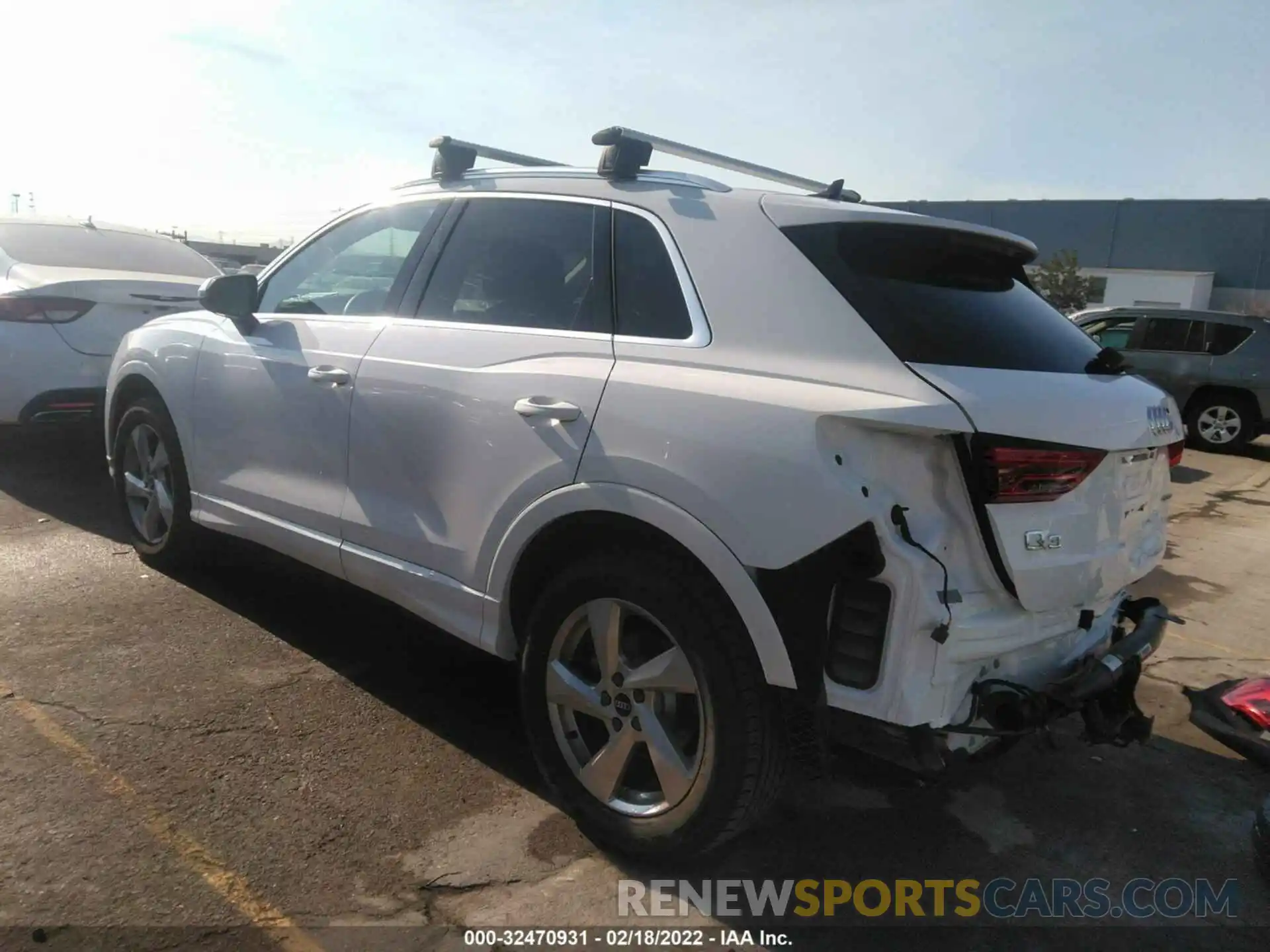 3 Photograph of a damaged car WA1BUCF30M1115272 AUDI Q3 2021