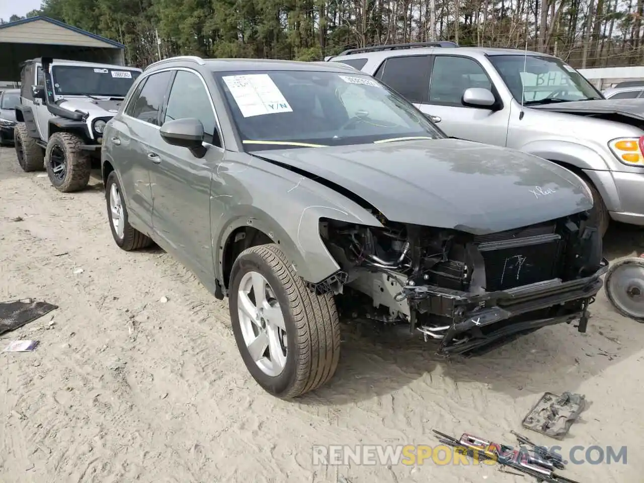 1 Photograph of a damaged car WA1BUCF31M1113238 AUDI Q3 2021