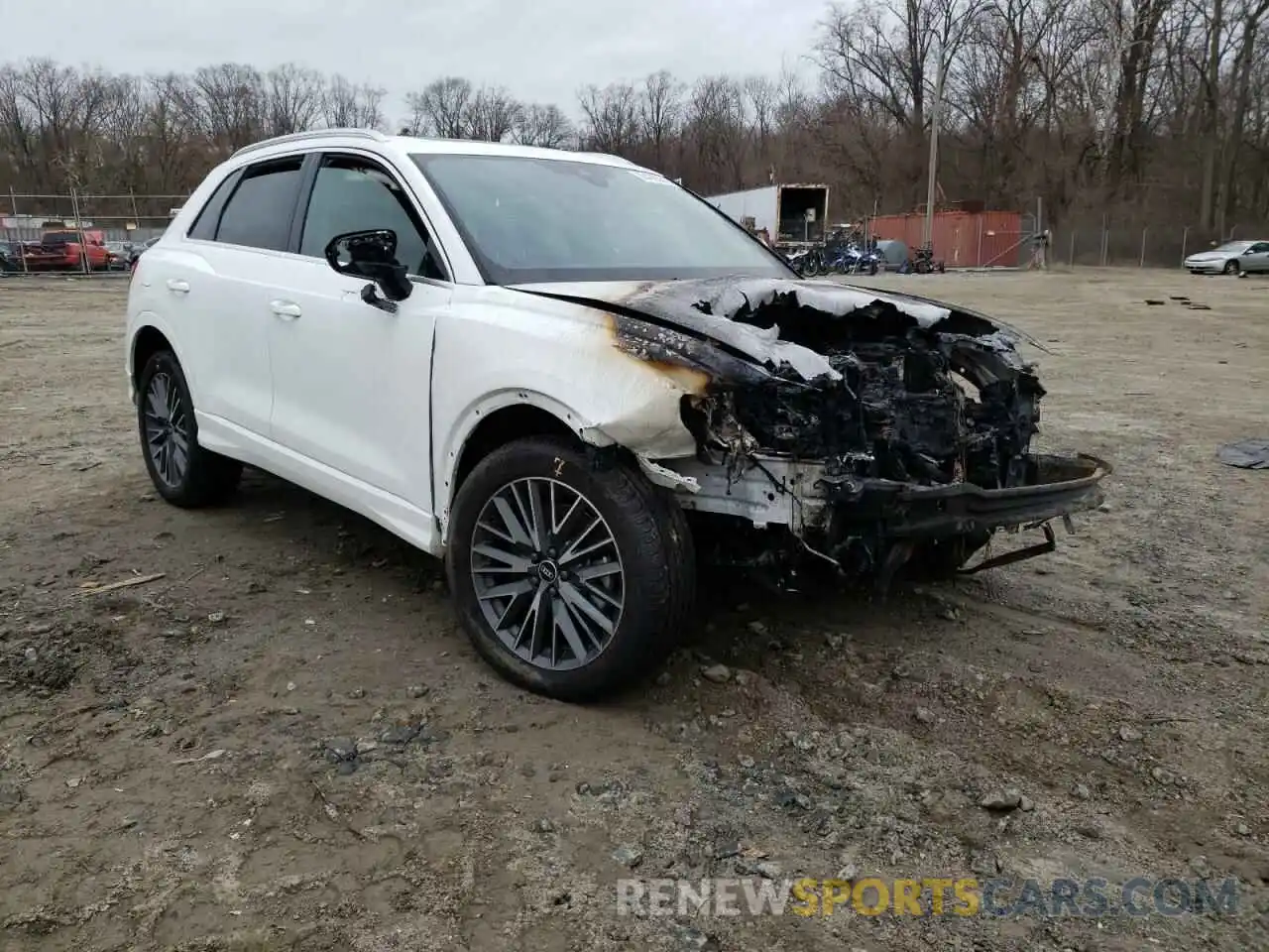 1 Photograph of a damaged car WA1BUCF31M1141024 AUDI Q3 2021