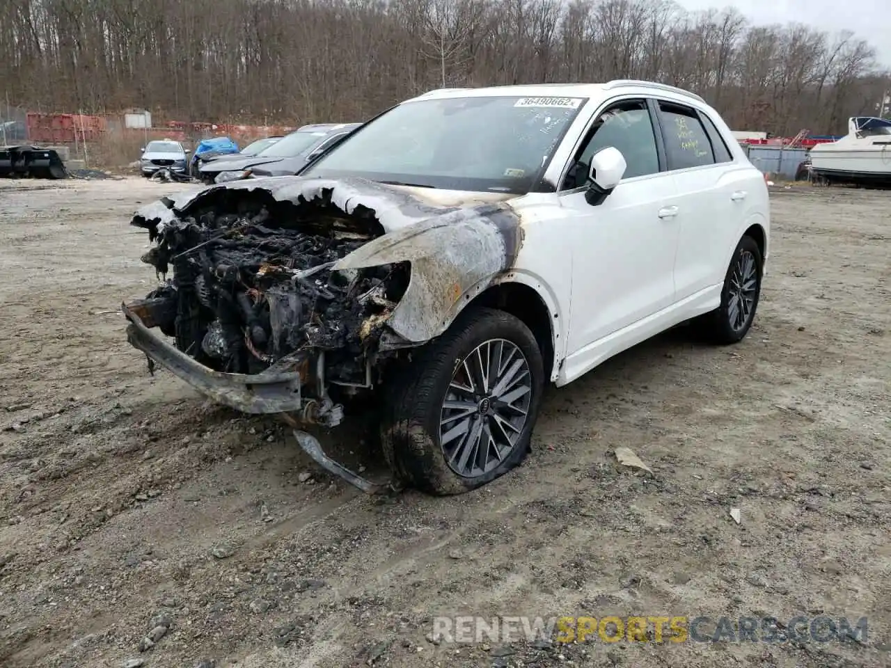 2 Photograph of a damaged car WA1BUCF31M1141024 AUDI Q3 2021